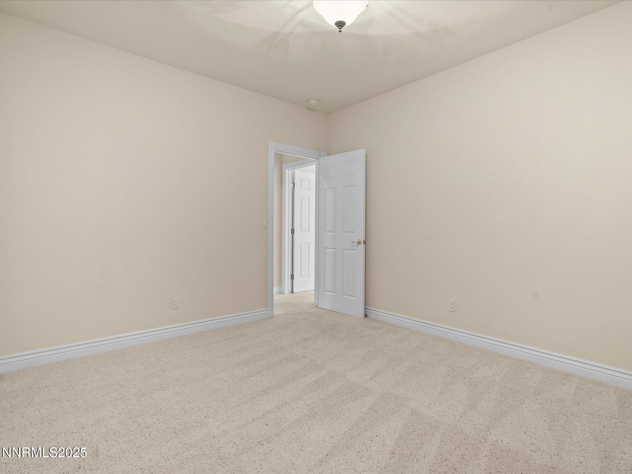 39-1383 Macenna Ln-138