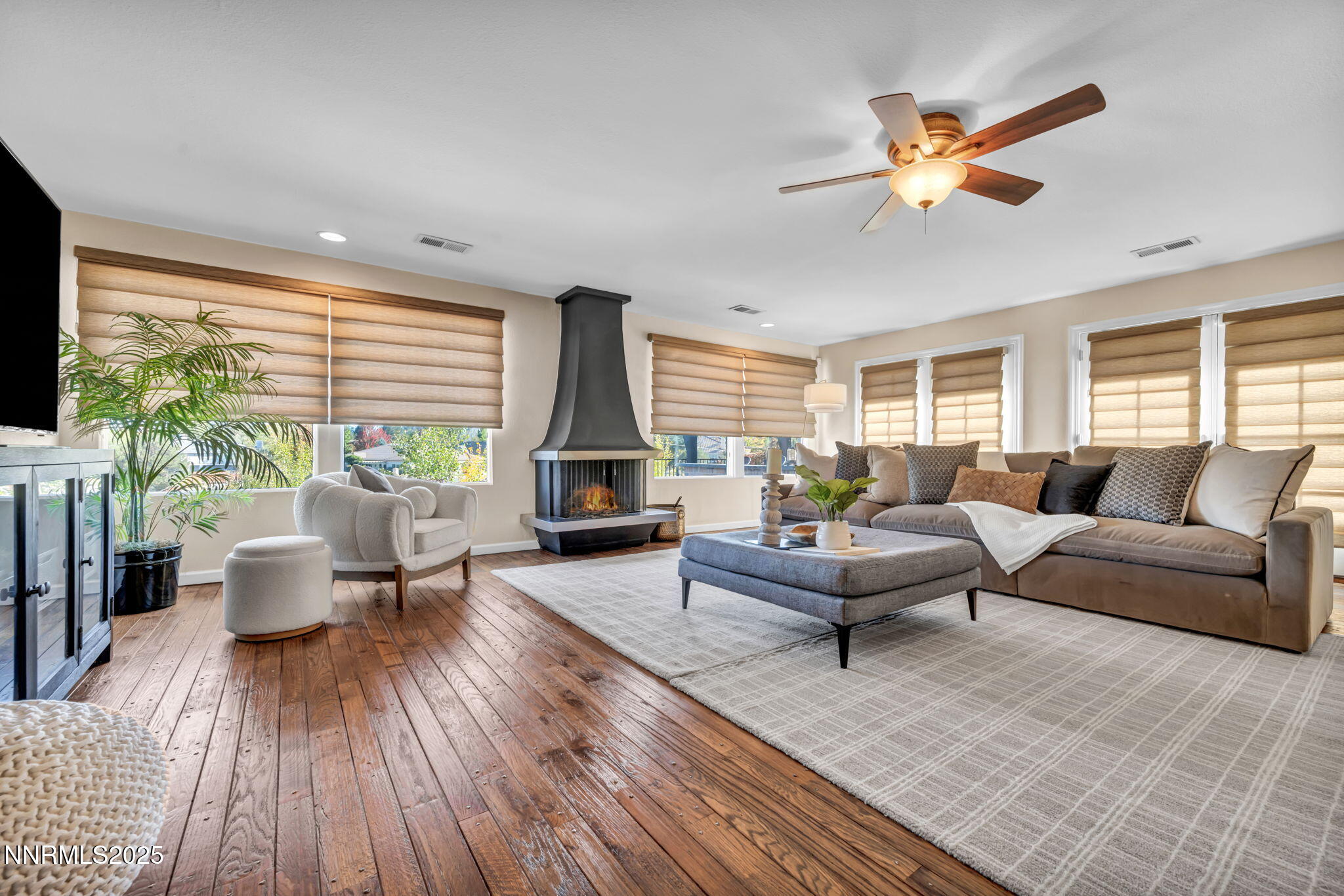 123-web-or-mls-2360-pioneer-dr