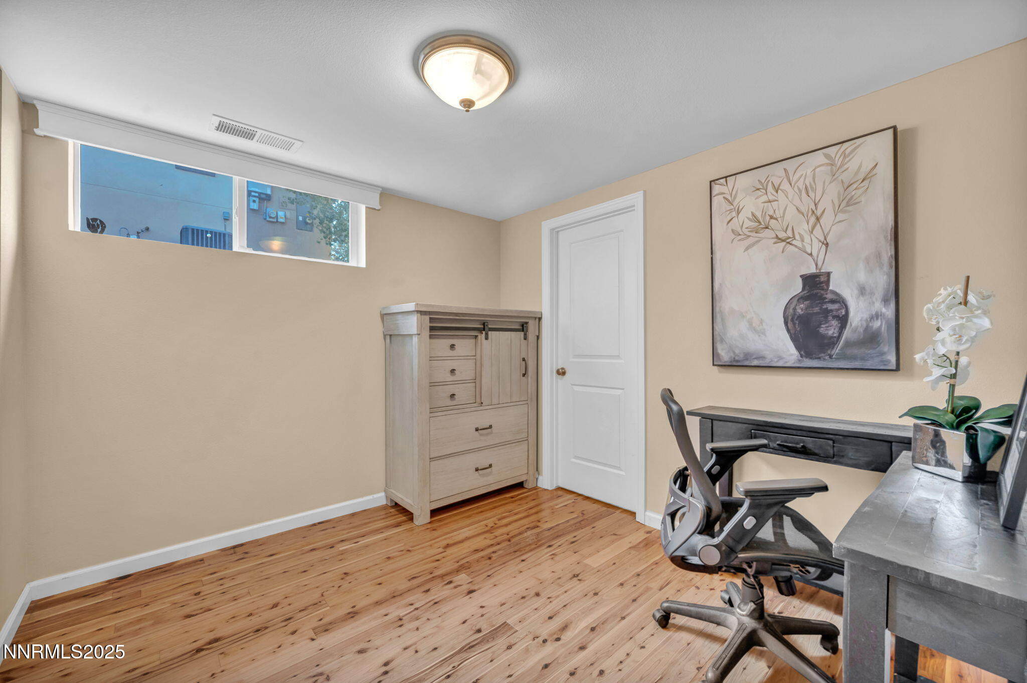 80-web-or-mls-2360-pioneer-dr