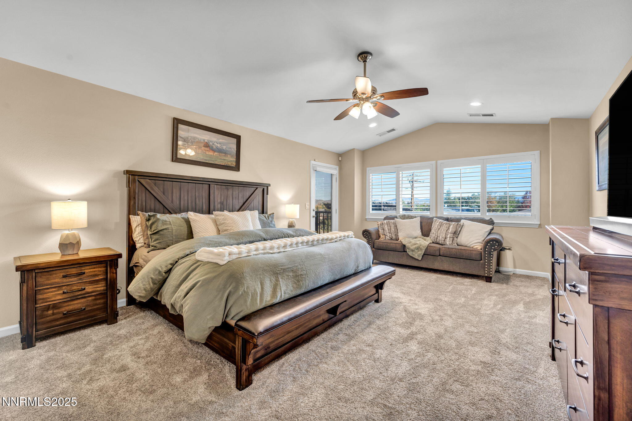 98-web-or-mls-2360-pioneer-dr