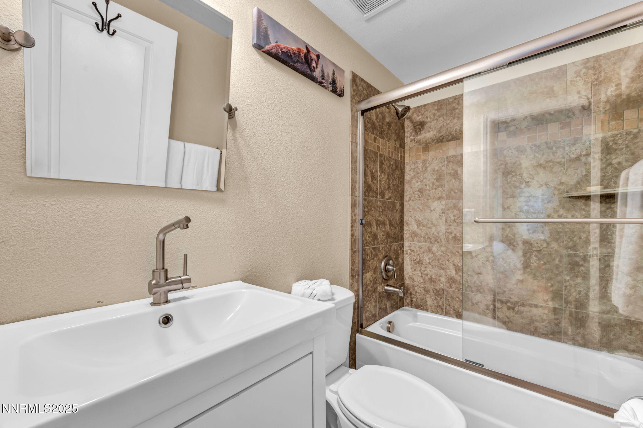 78-web-or-mls-2360-pioneer-dr