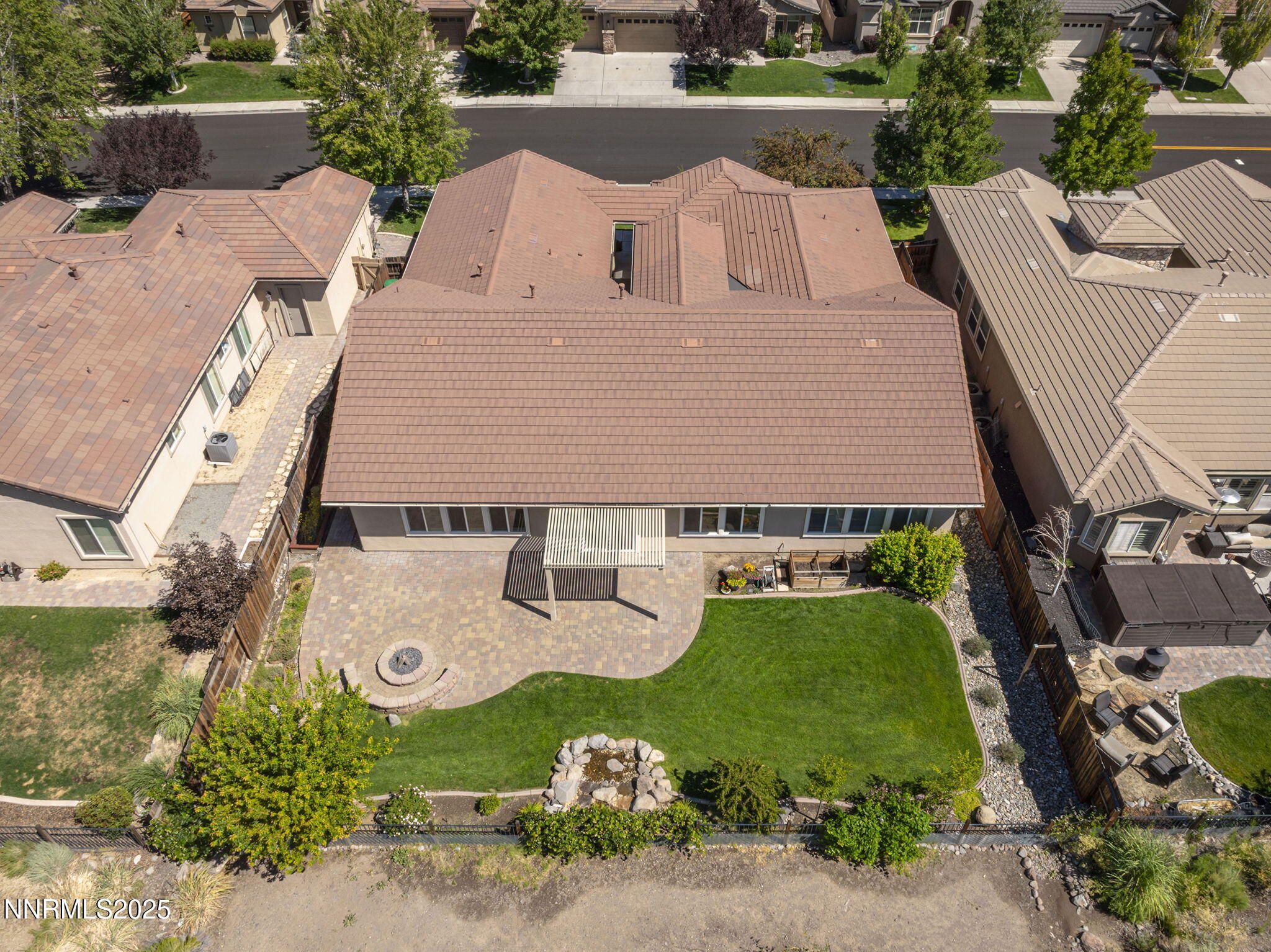 45-web-or-mls-DJI_0328