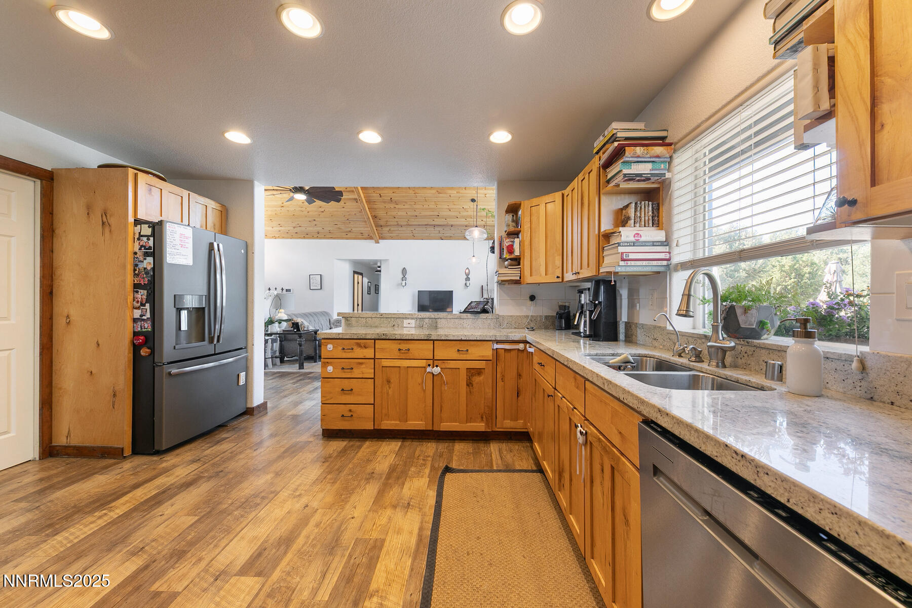 1310 Calavaras Rd Reno NV 89521 USA-024-