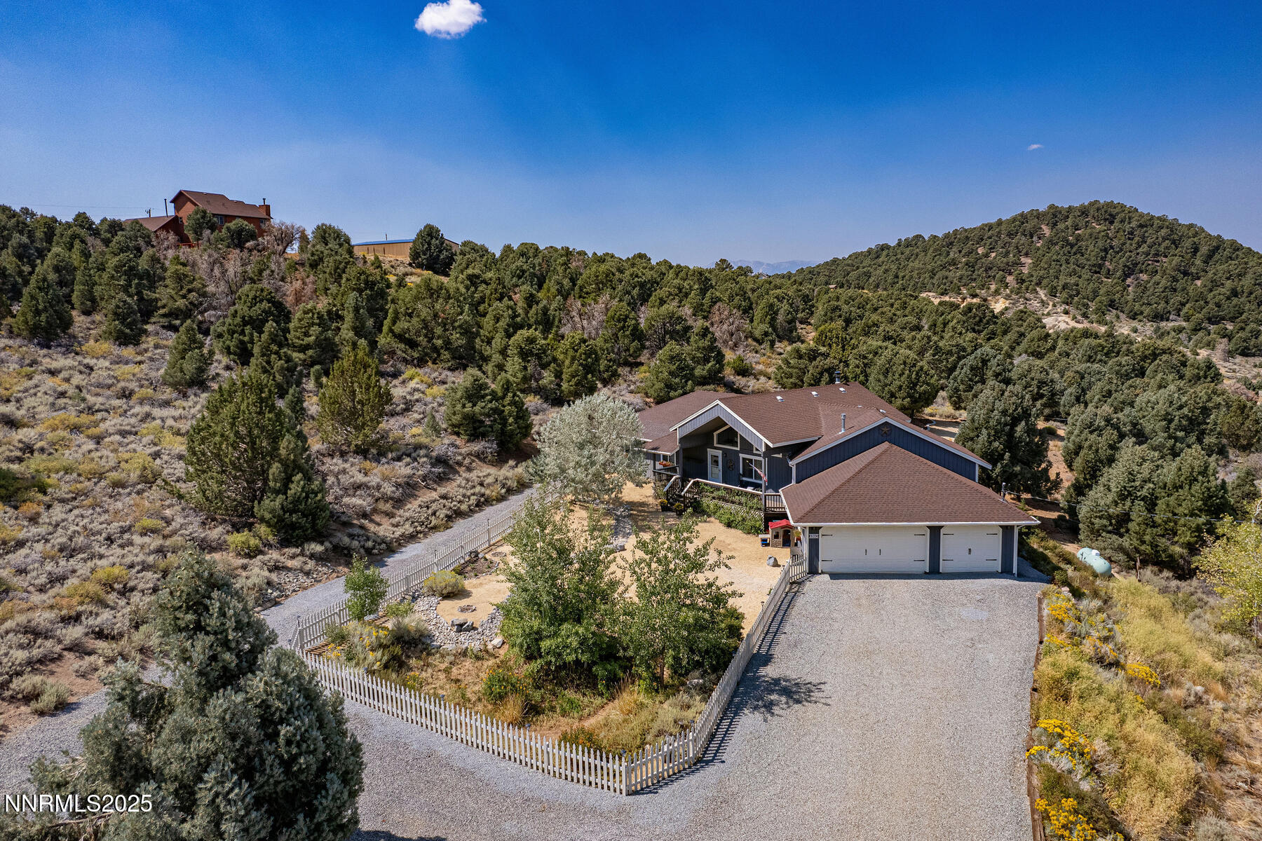 1310 Calavaras Rd Reno NV 89521 USA-039-