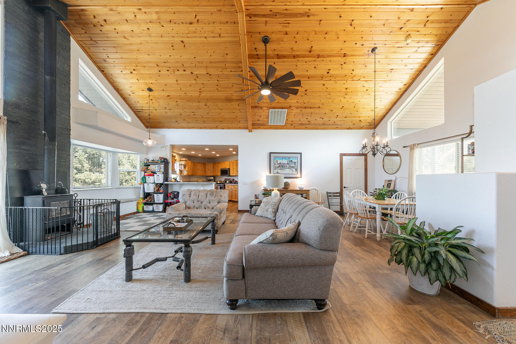 1310 Calavaras Rd Reno NV 89521 USA-019-