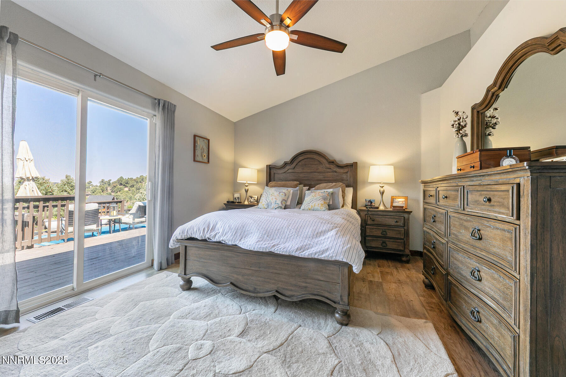 1310 Calavaras Rd Reno NV 89521 USA-025-