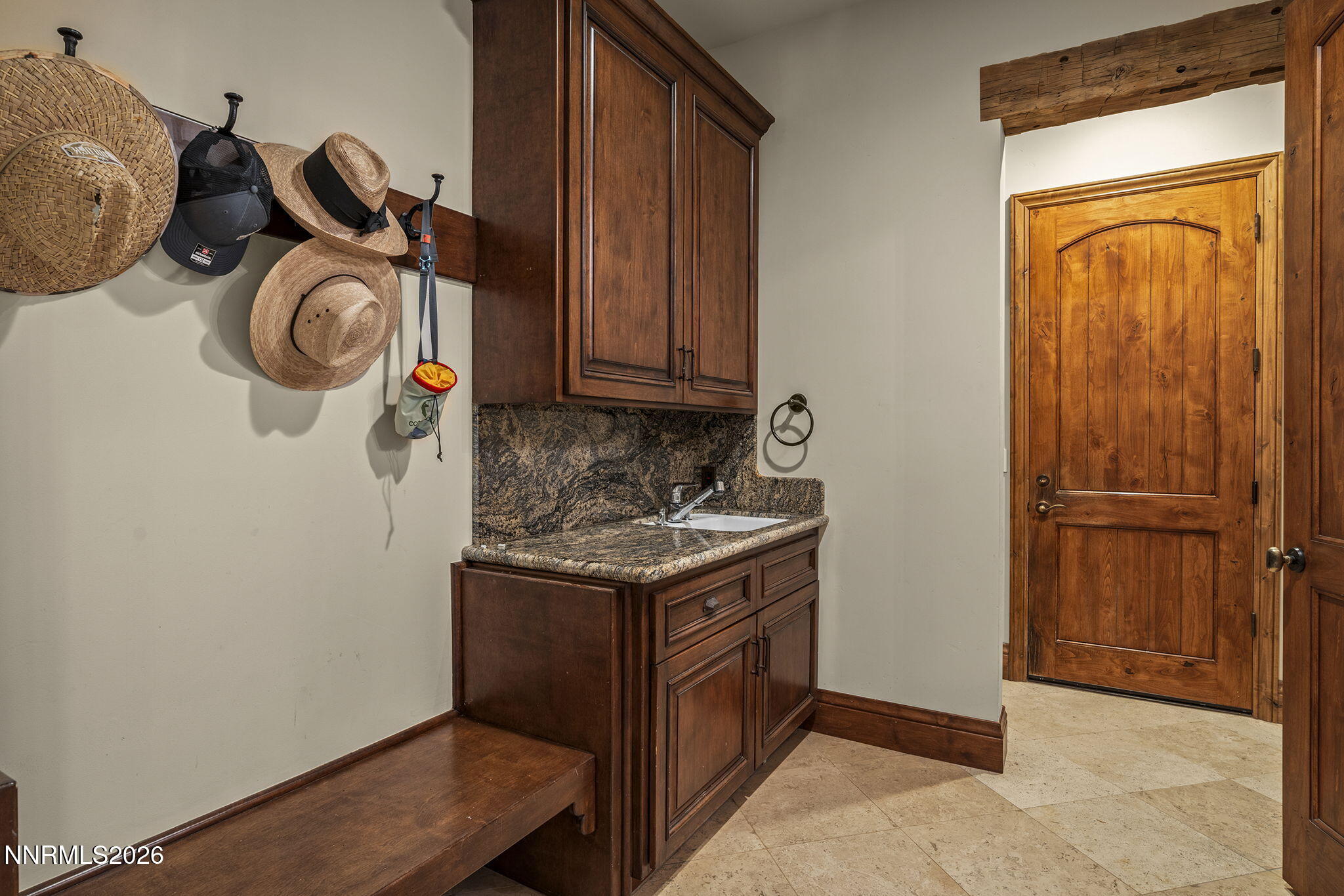 56-web-or-mls-_DSC1235