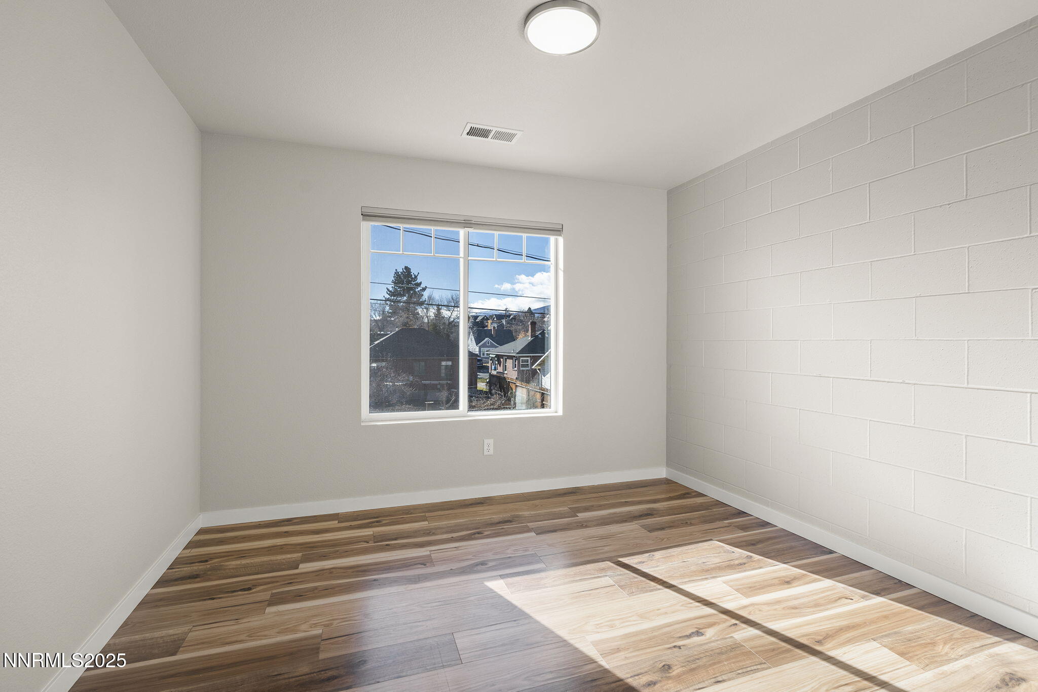 17-web-or-mls-_DSC0361