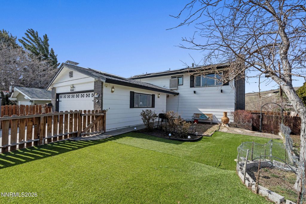 Photo of 3545 Buckhorn Way, Reno, NV 89503 (MLS # 260001819)