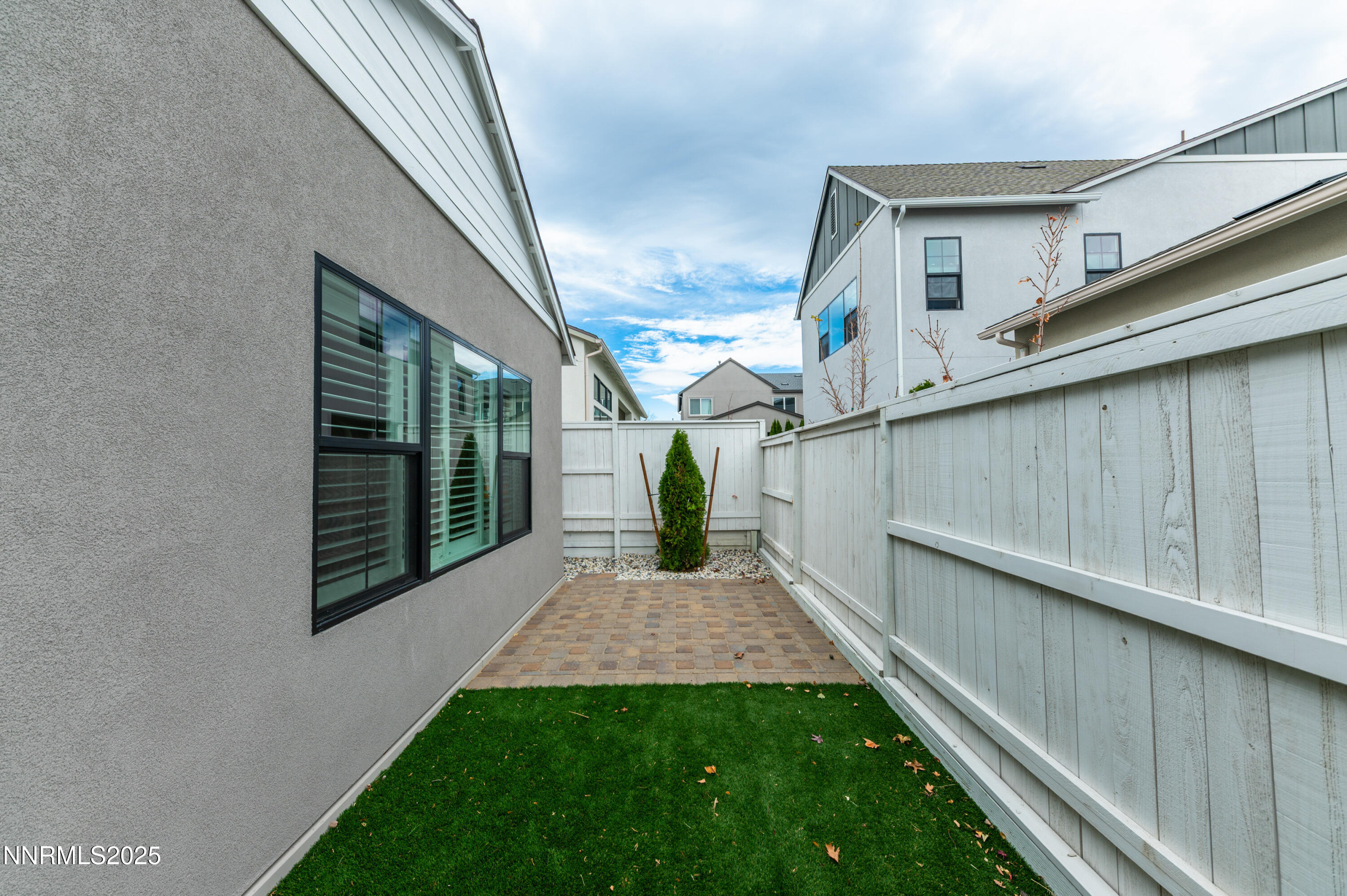 Reno, Nevada, 89511, United States, 5 Bedrooms Bedrooms, ,5 BathroomsBathrooms,Residential,Active,1992288