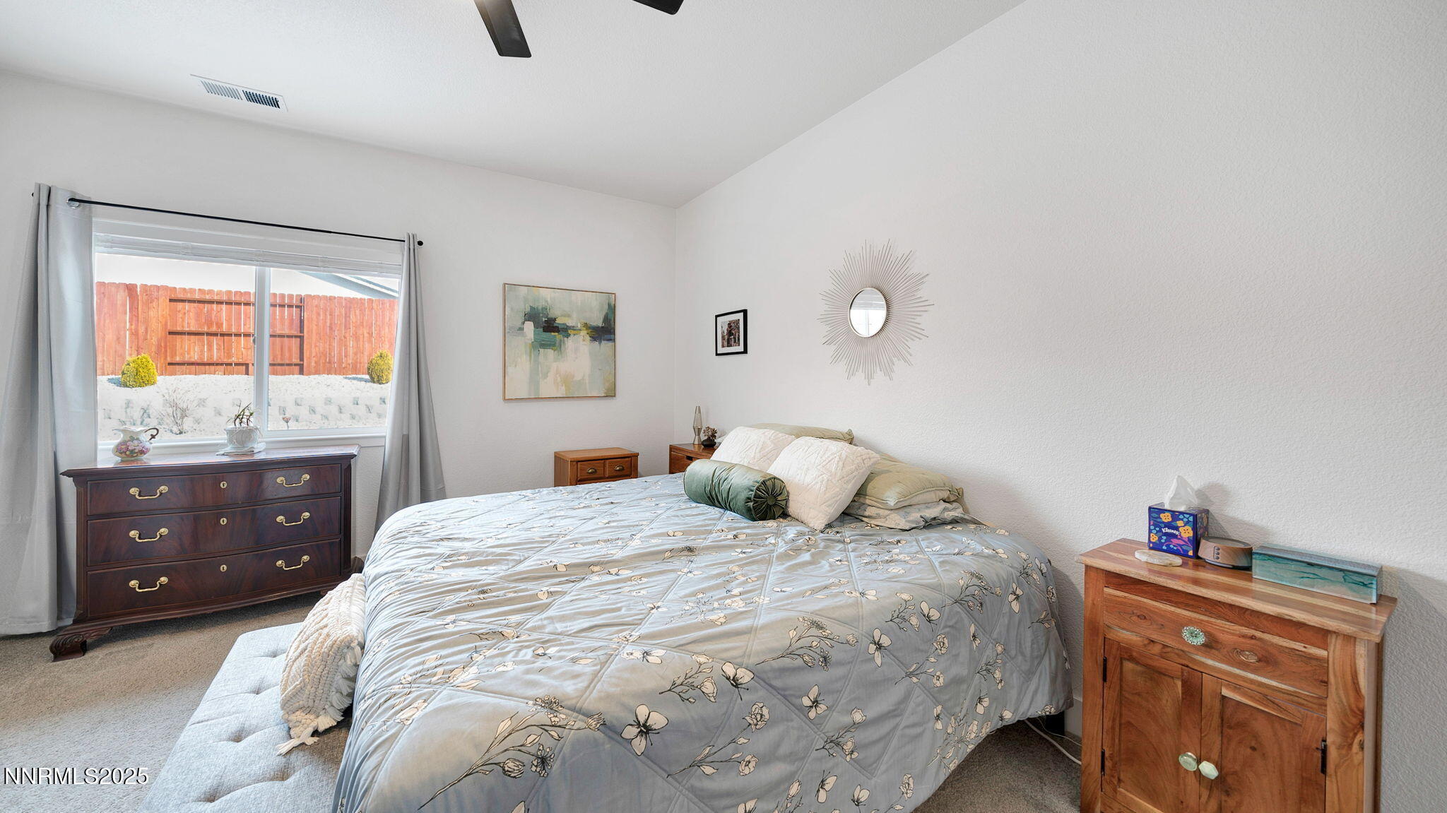 25-DSC00763_4_5_7-Edit