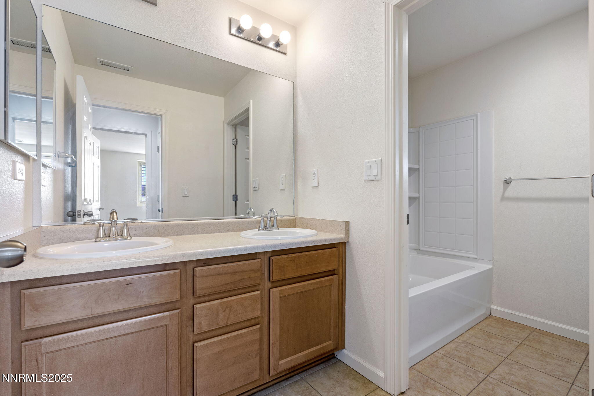 40-web-or-mls-DSC02638