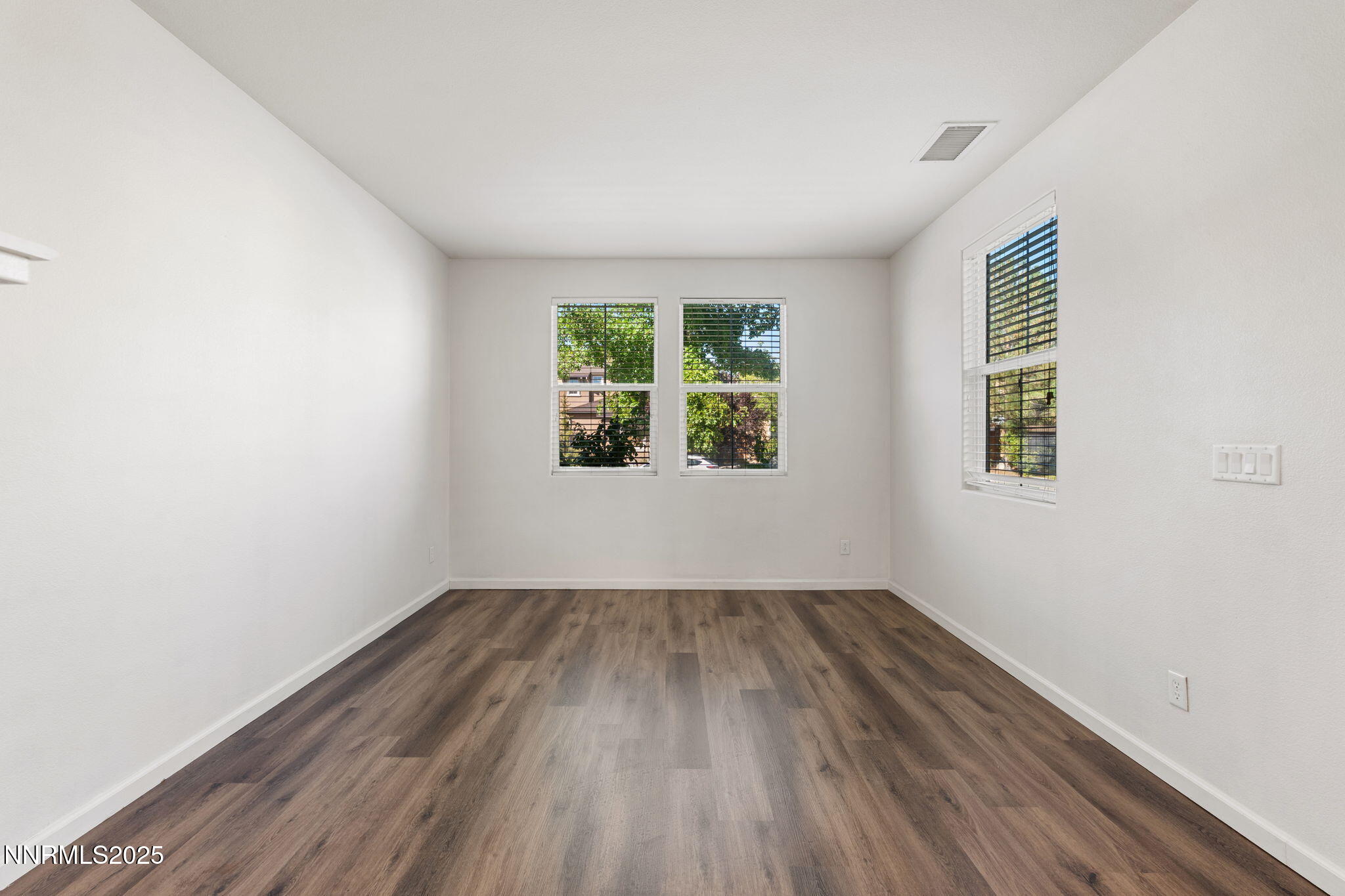 8-web-or-mls-DSC02513