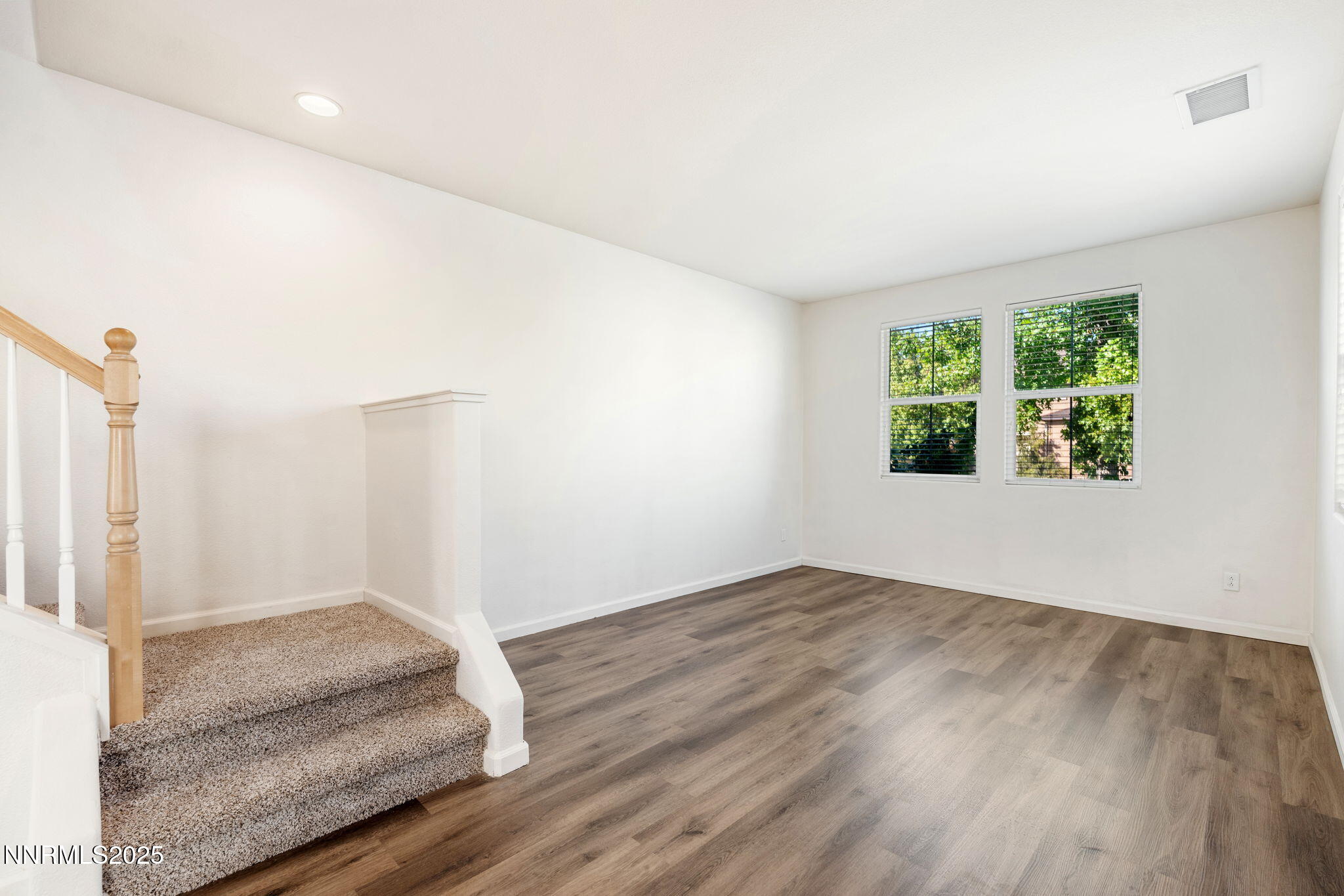 10-web-or-mls-DSC02508