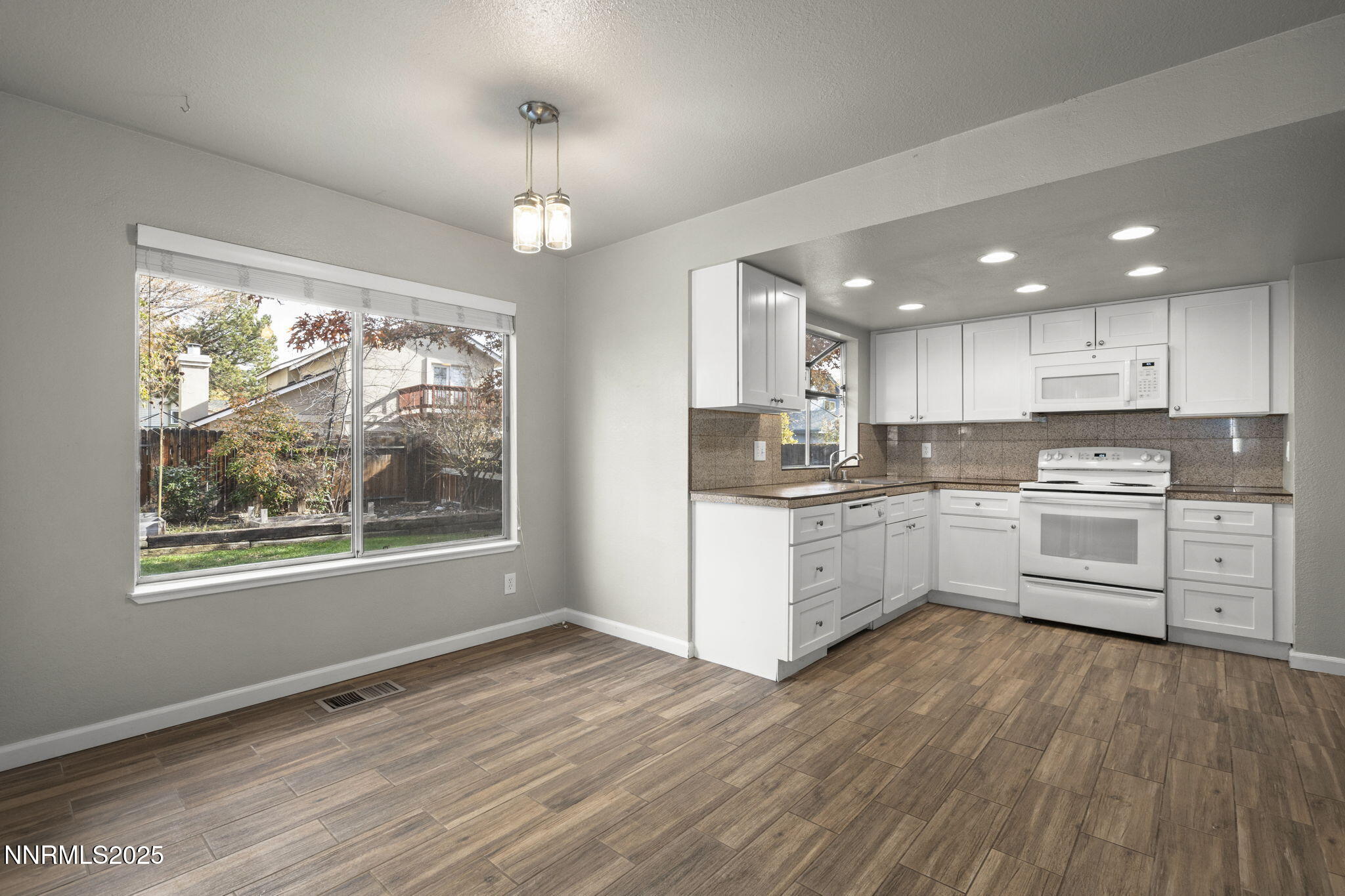 8-web-or-mls-_DSC5997