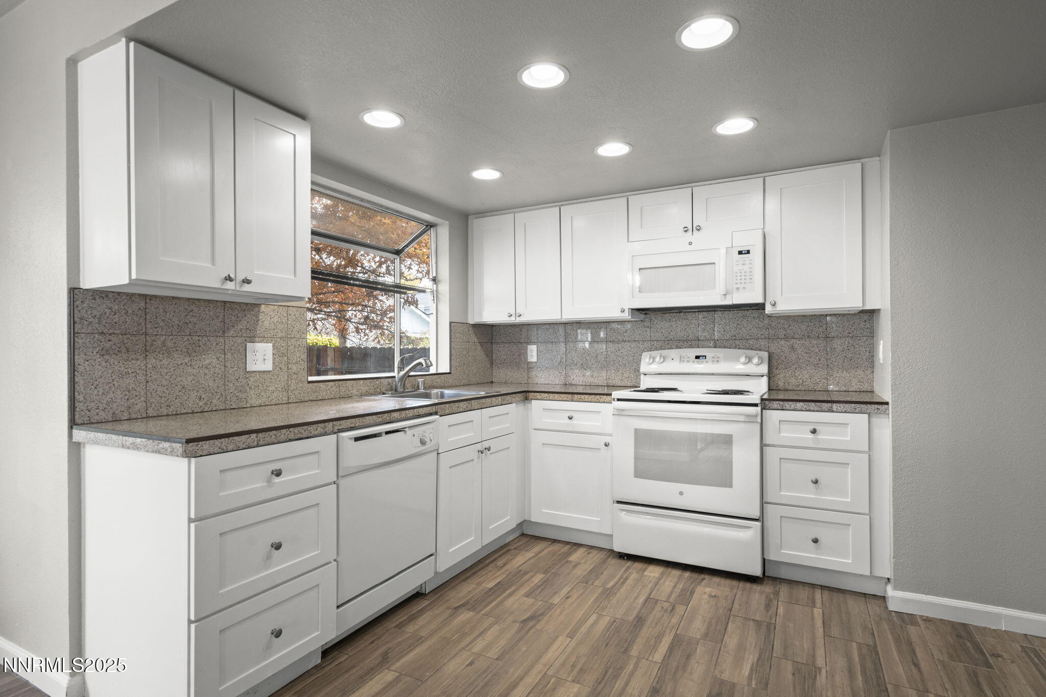 10-web-or-mls-_DSC6010