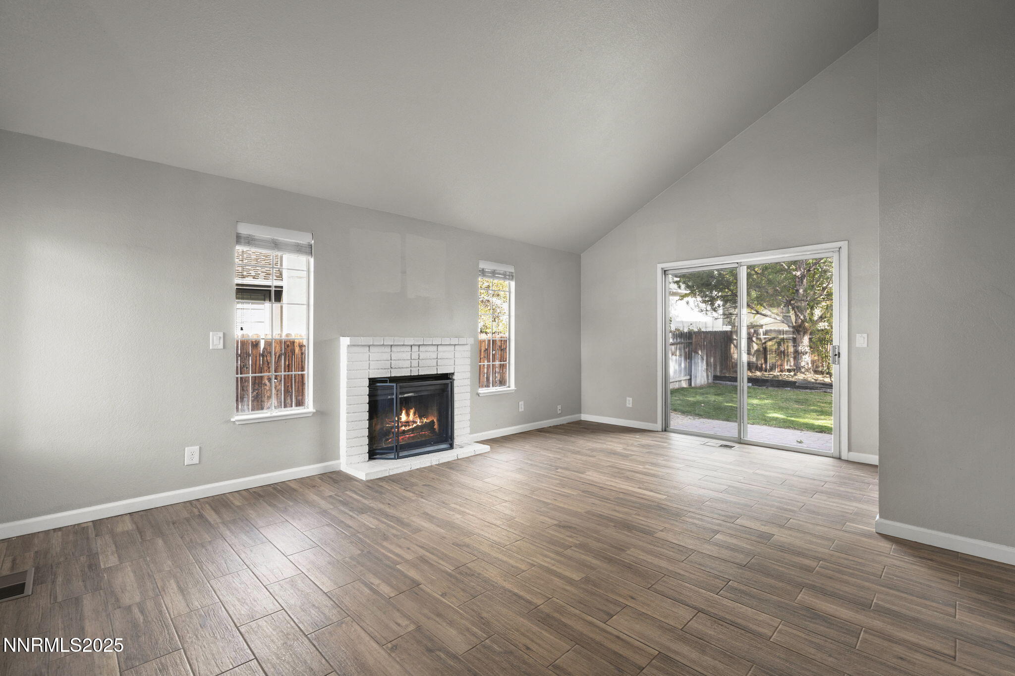 5-web-or-mls-_DSC5980