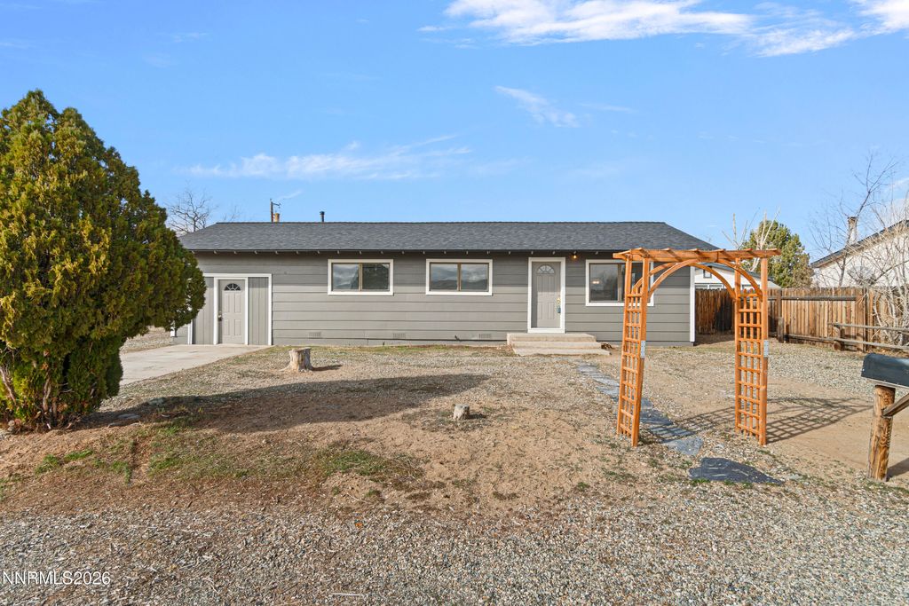 Photo of 11 Saint Andrews Drive, Yerington, NV 89447 (MLS # 260001783)