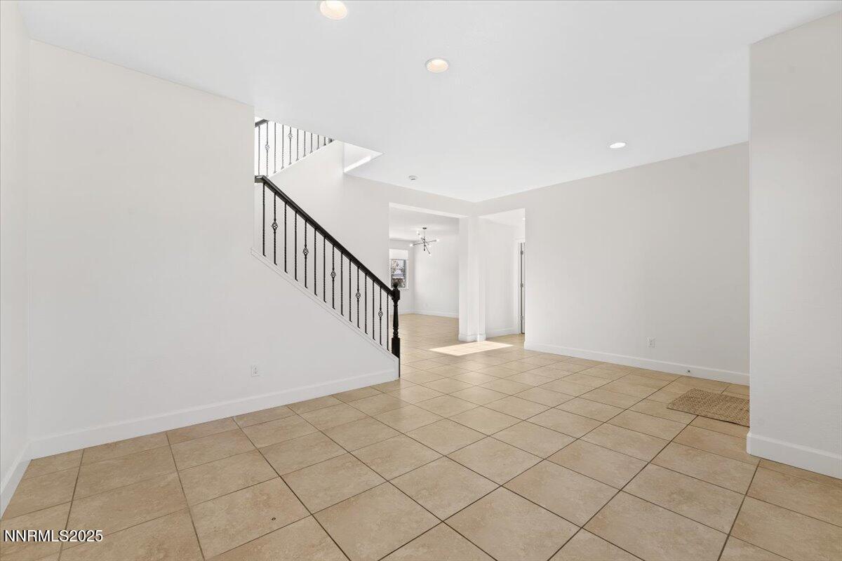 06-10677 Foxberry Park Drive Reno NV 895