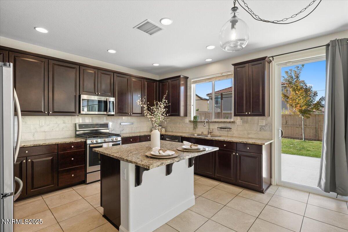 14-10677 Foxberry Park Drive Reno NV 895