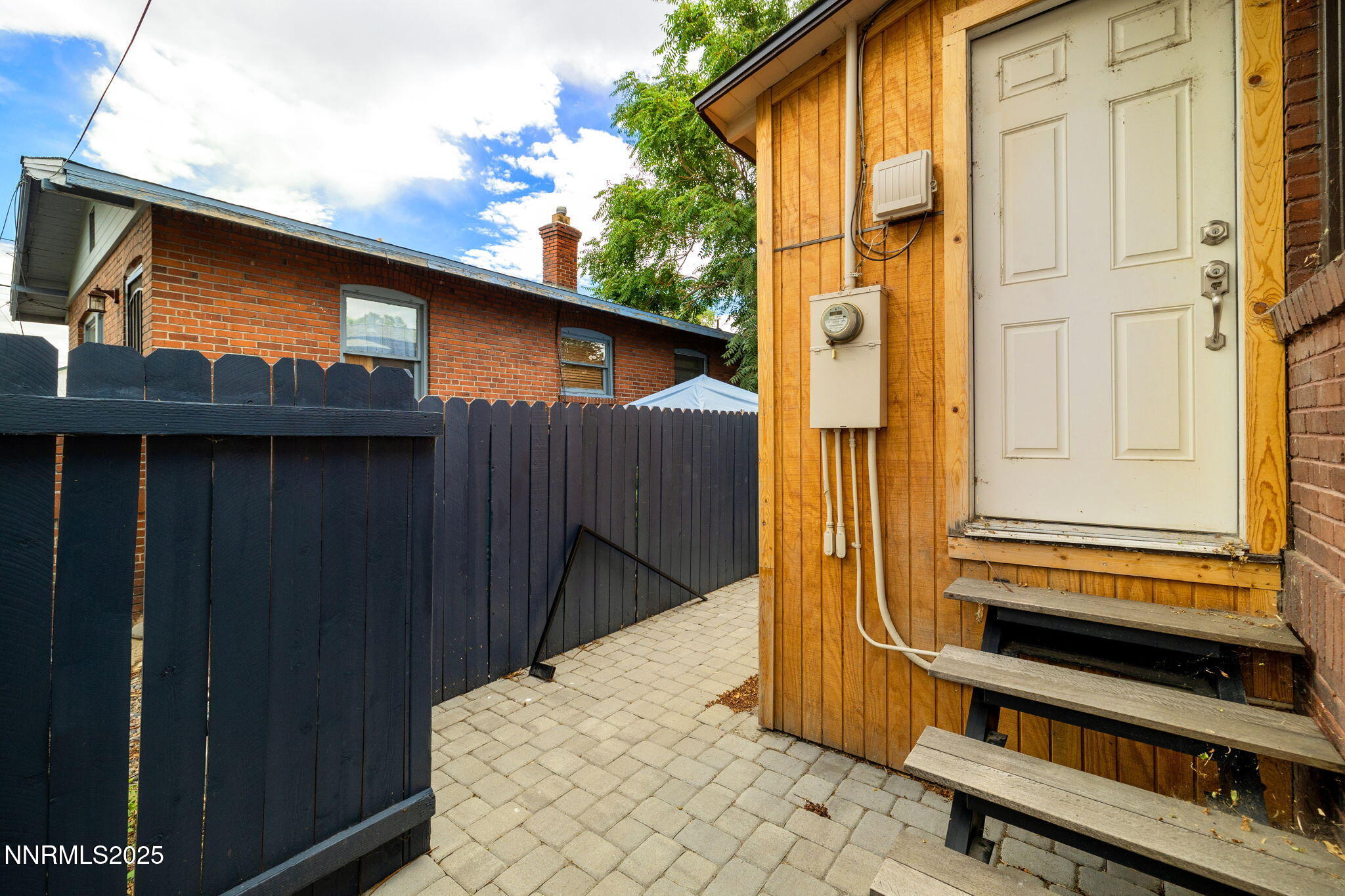 27-web-or-mls-800 S Center-20