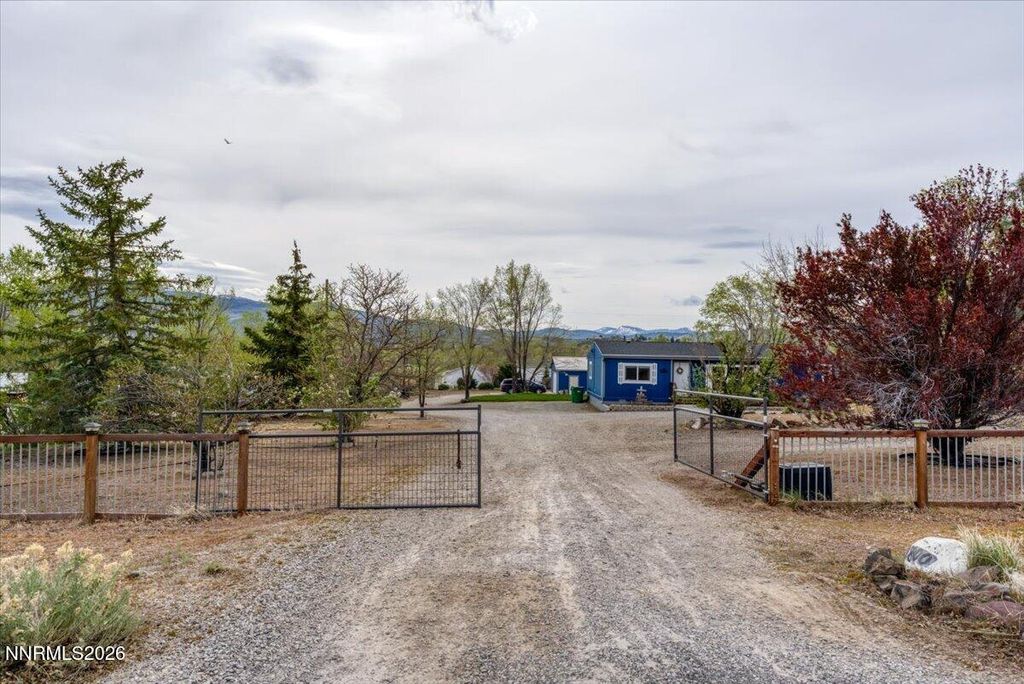 Photo of 18900 Cold Springs Drive, Reno, NV 89508 (MLS # 260003874)