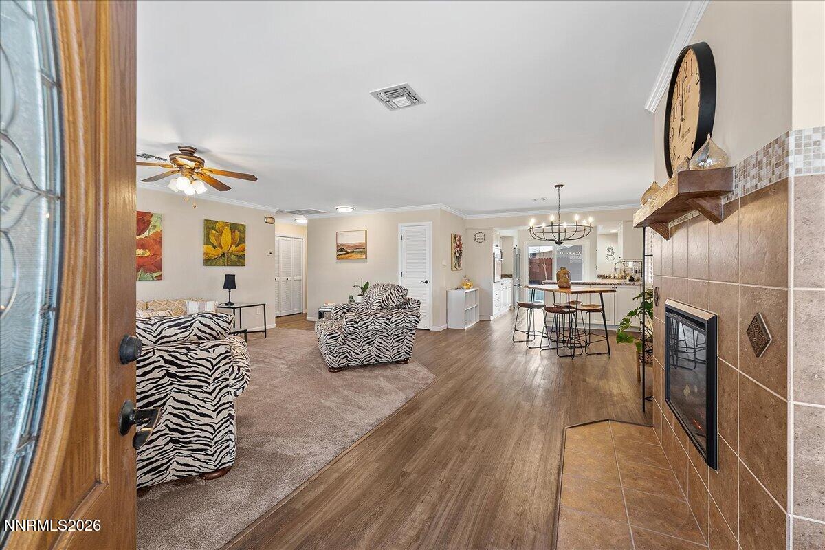 04-3501 E Hidden Valley Drive Reno NV 89