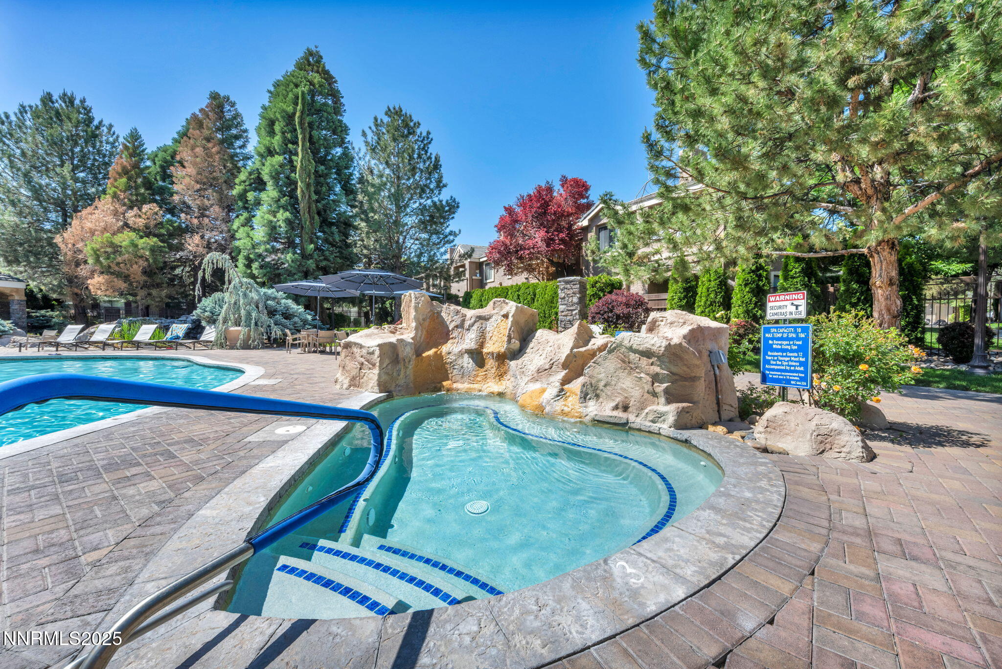 122-web-or-mls-900-s-meadows-pkwy-1914