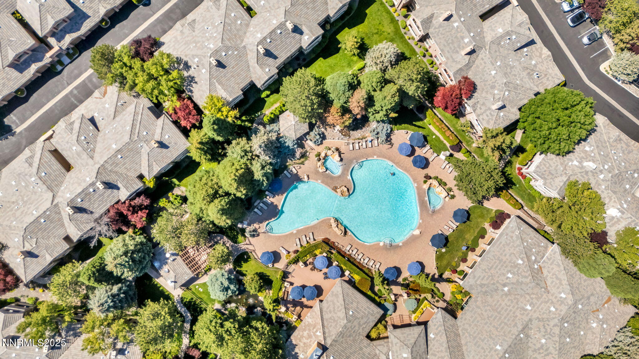 1-web-or-mls-900-s-meadows-pkwy-1914