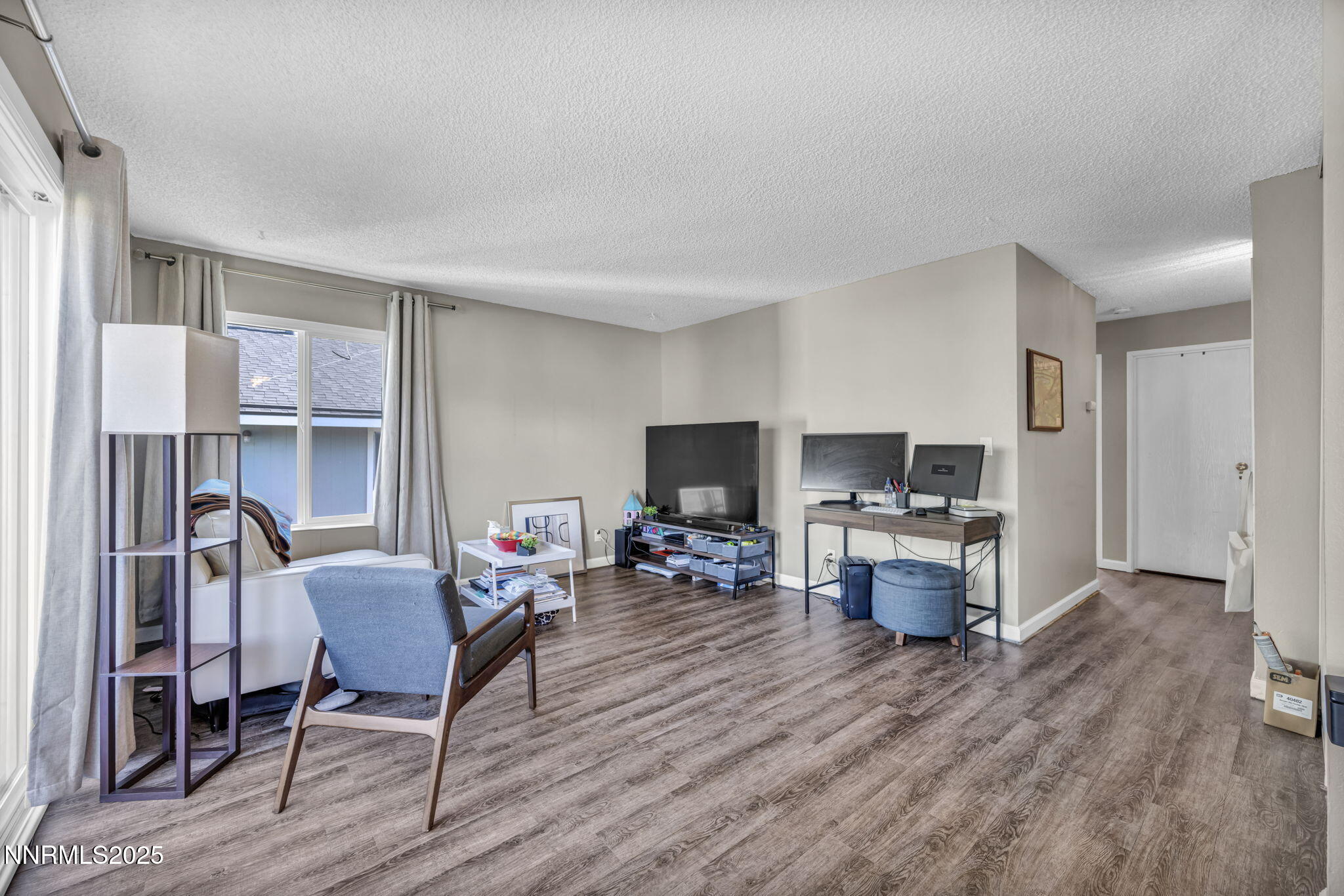 9-web-or-mls-4602-neil-rd-58