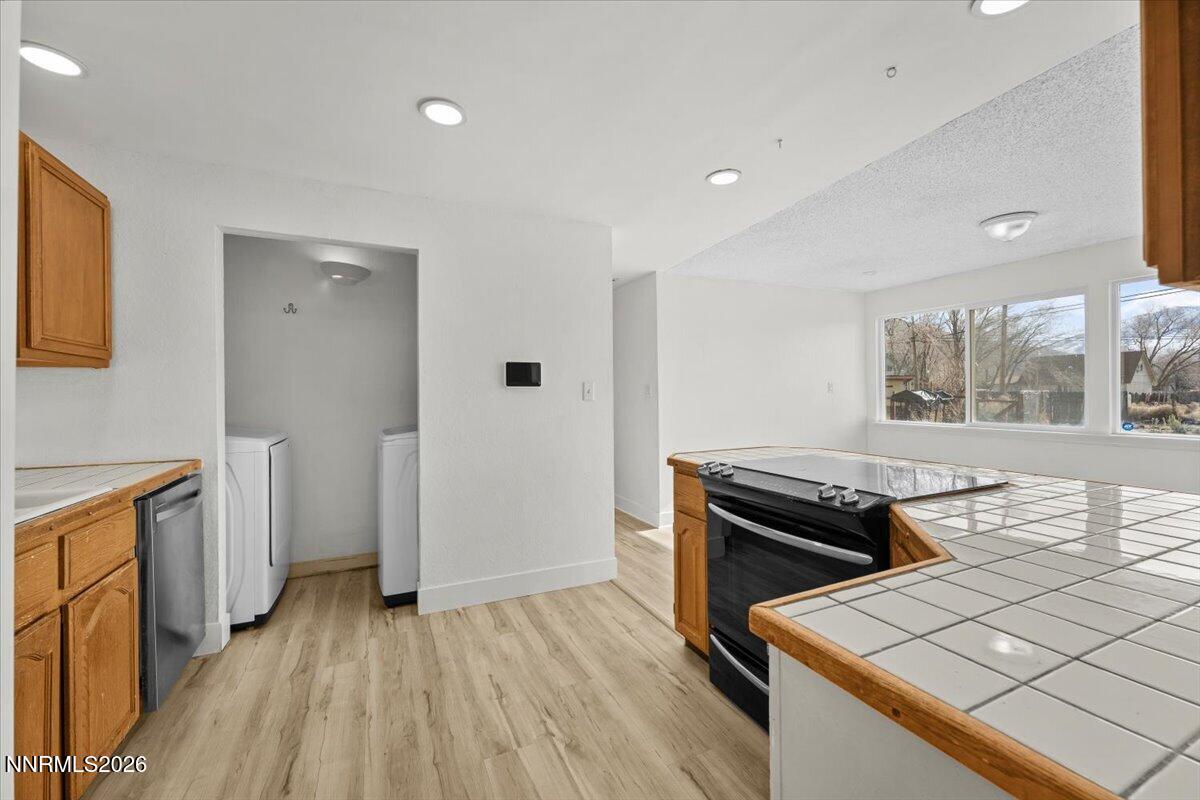 16-3653 Peregrine Circle Reno NV 89508 (