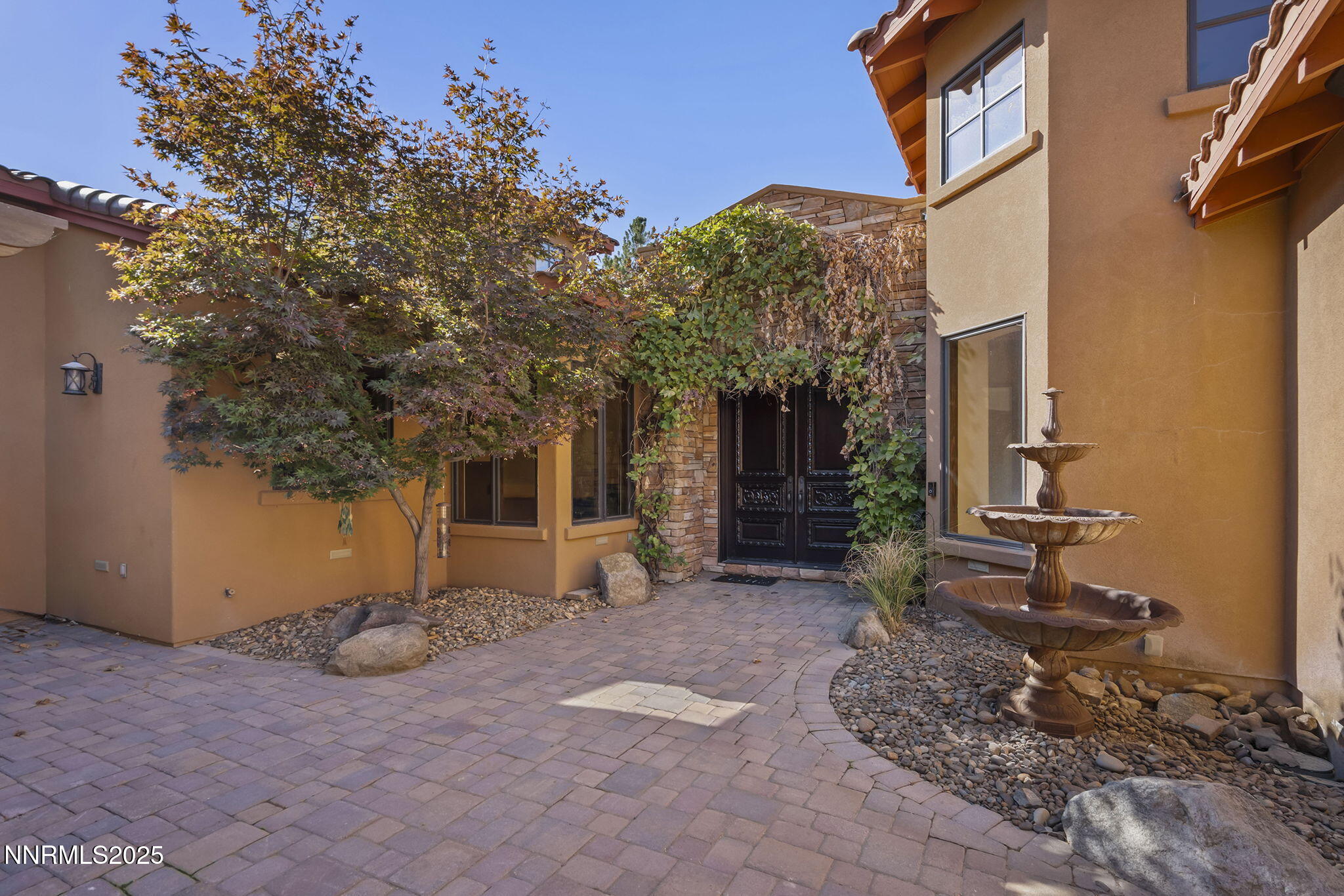 6-web-or-mls-_DSC0263