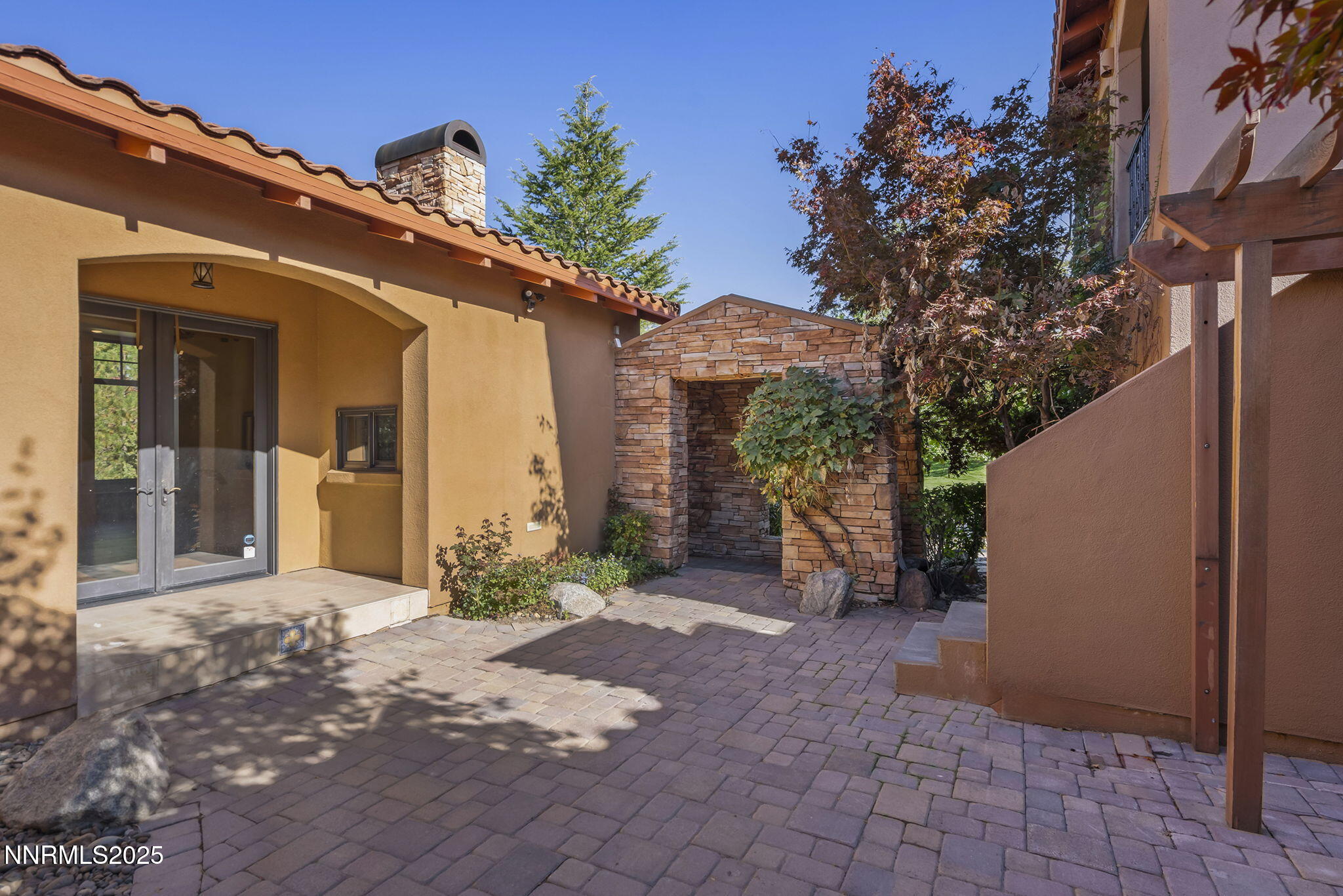 50-web-or-mls-_DSC0273