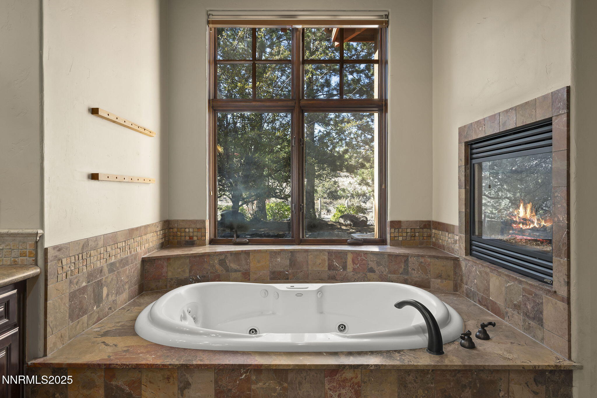 32-web-or-mls-_DSC0134