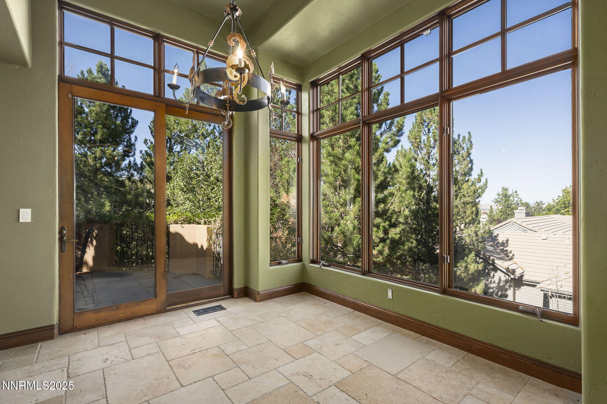 28-web-or-mls-_DSC0094