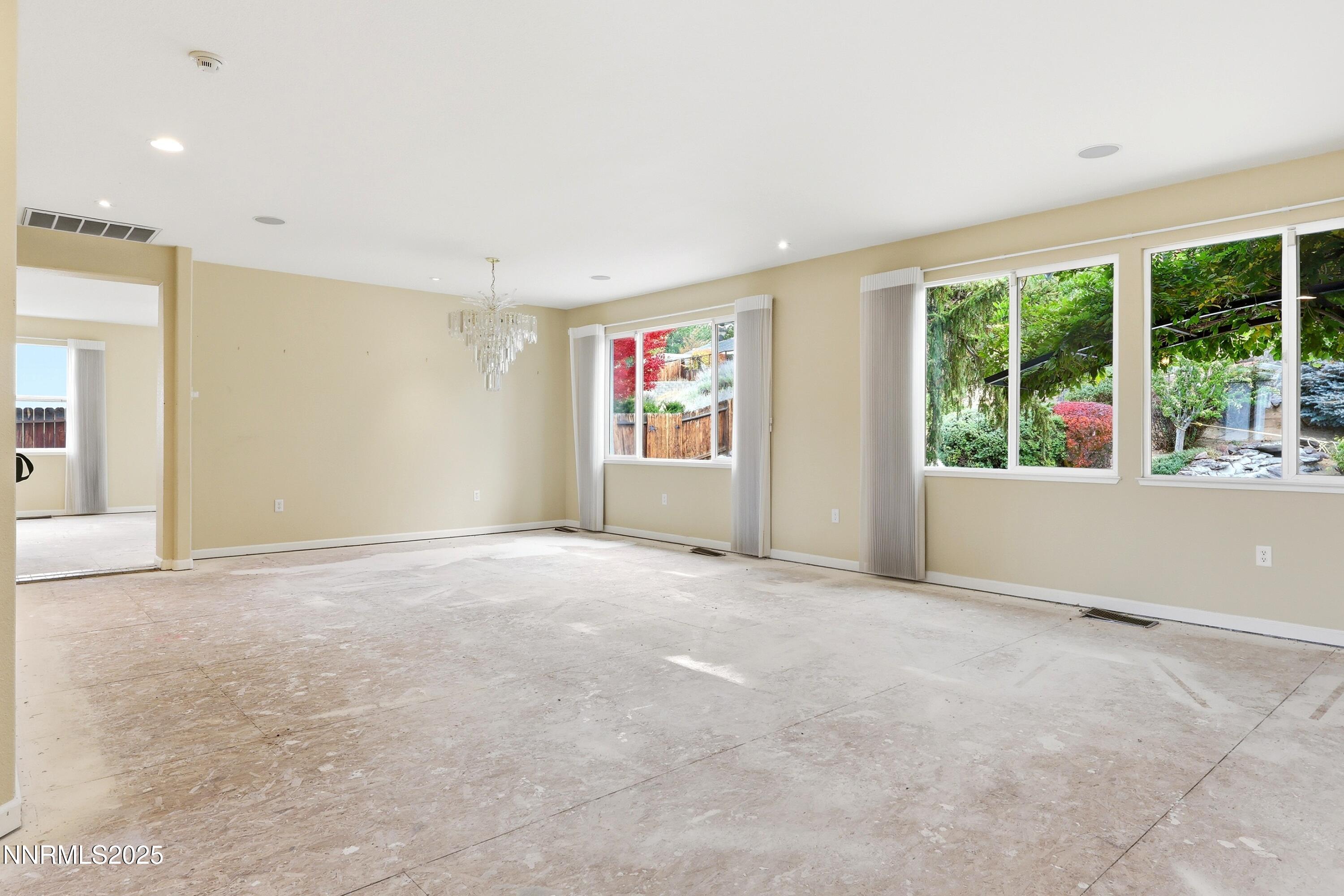 c4b6d676-9158-4e25-b1cf-c78fcd24d5bc