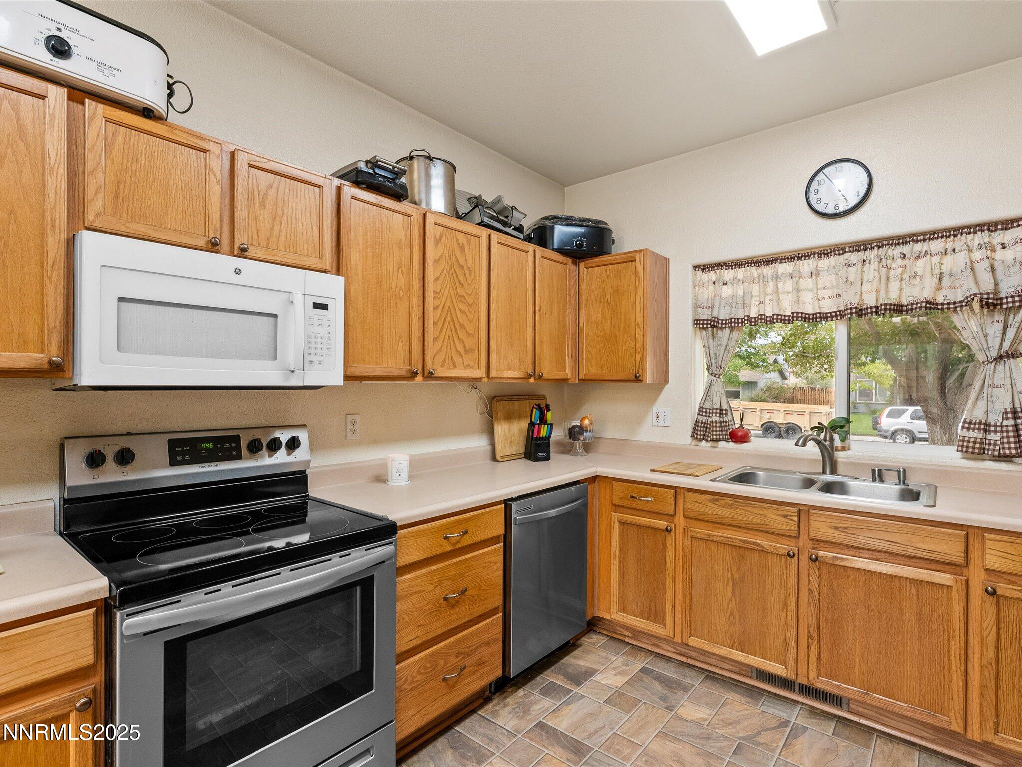 31-231 Poppy Hills Dr-130