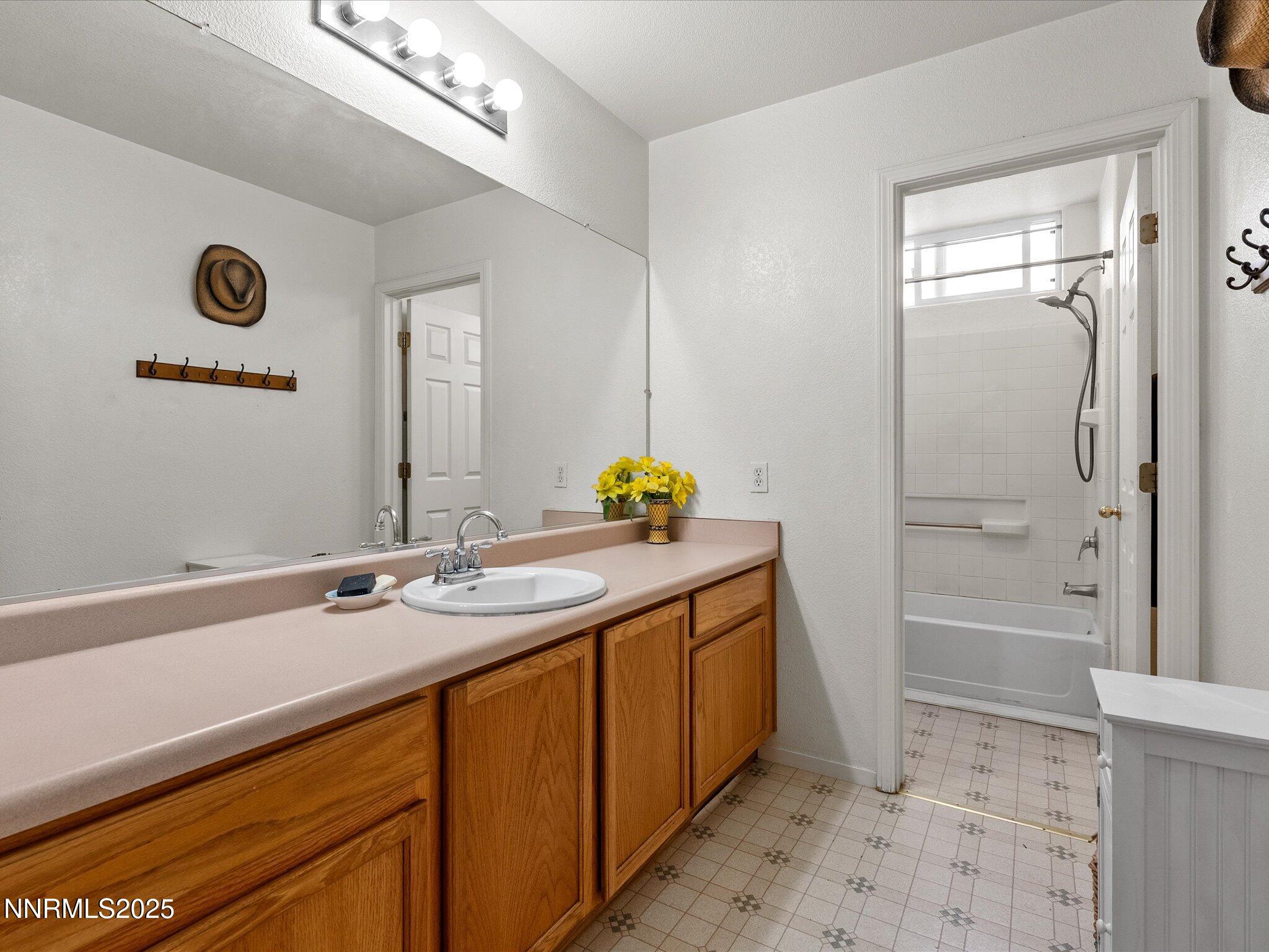 12-231 Poppy Hills Dr-111