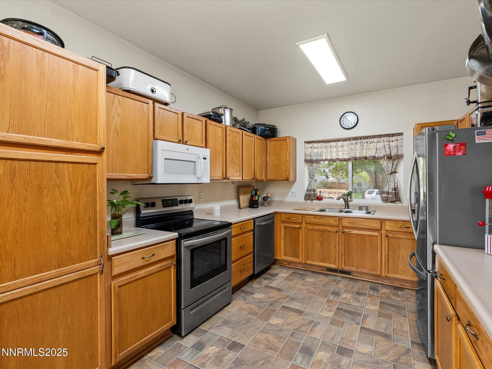 28-231 Poppy Hills Dr-127