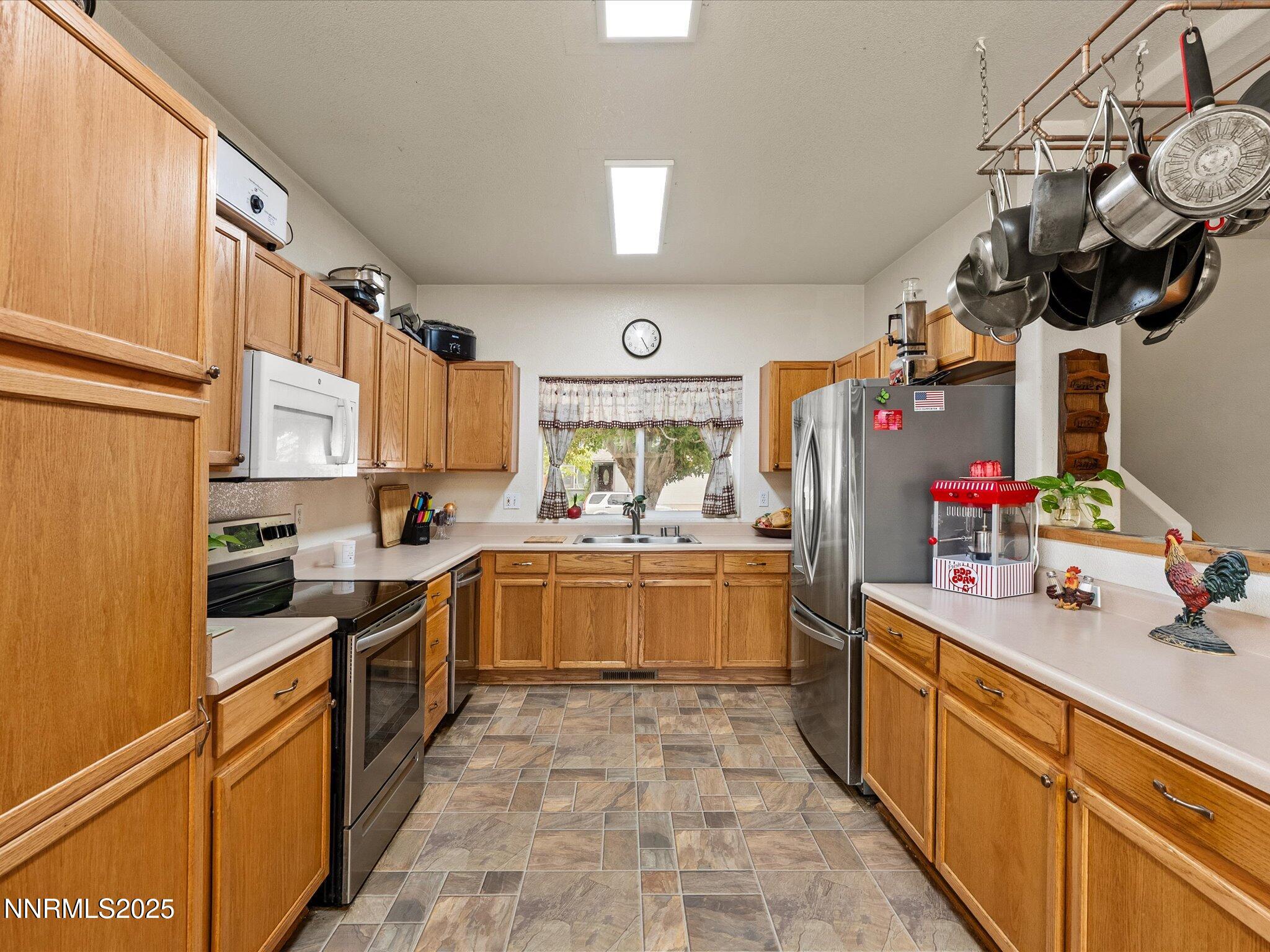 30-231 Poppy Hills Dr-129