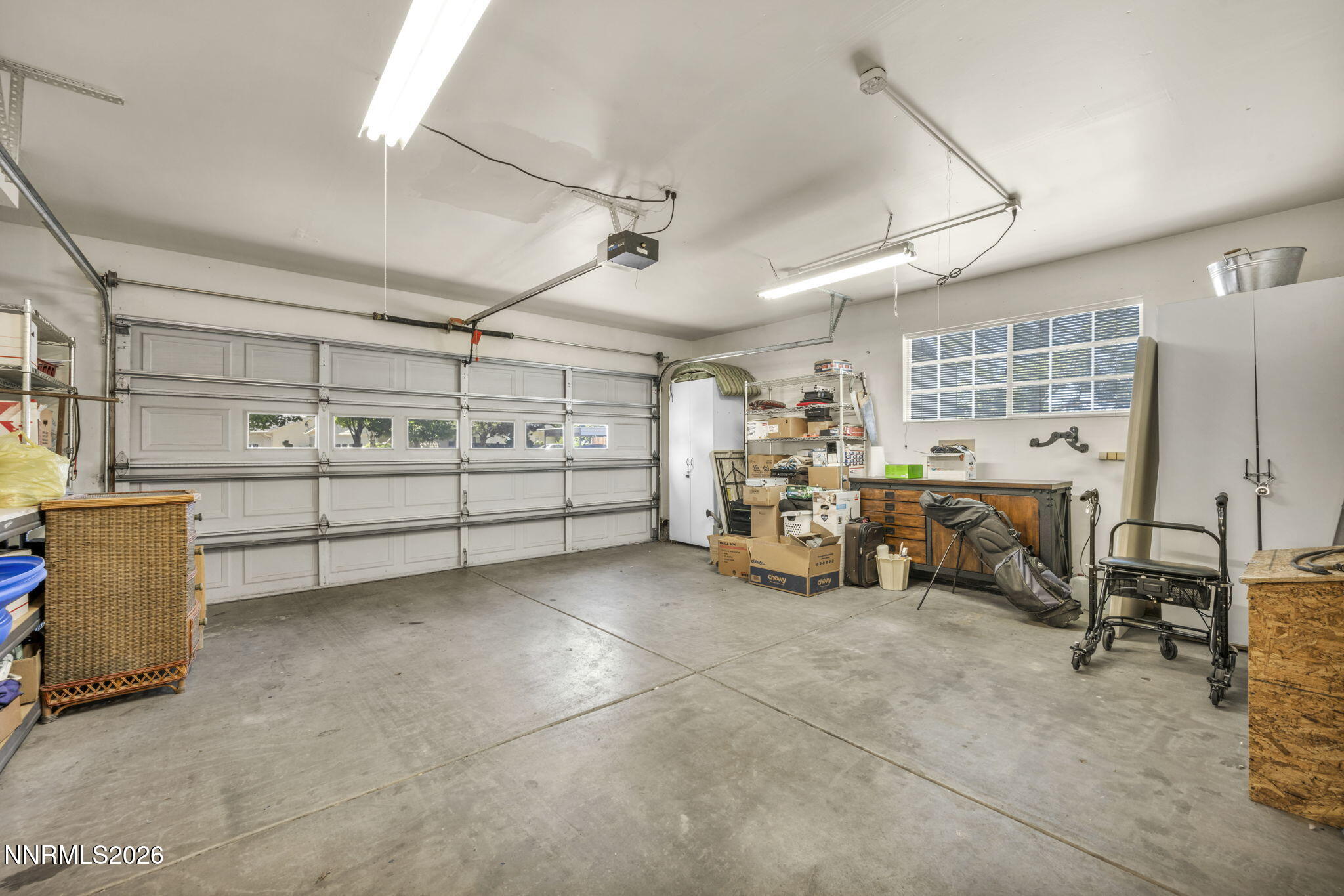 47-web-or-mls-1179-cottonwood-st-15