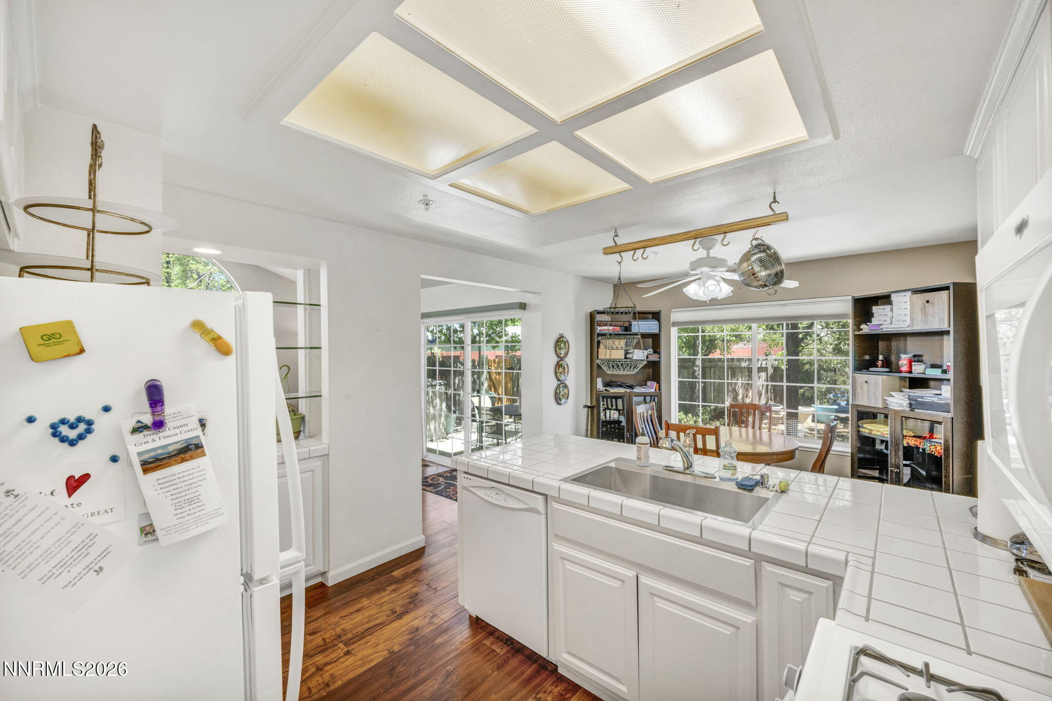 41-web-or-mls-1179-cottonwood-st-15