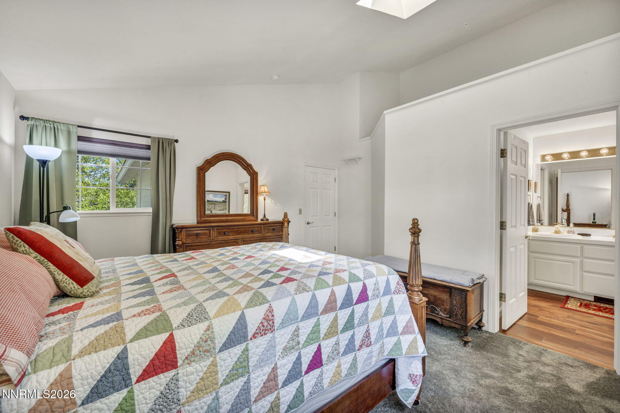 57-web-or-mls-1179-cottonwood-st-15