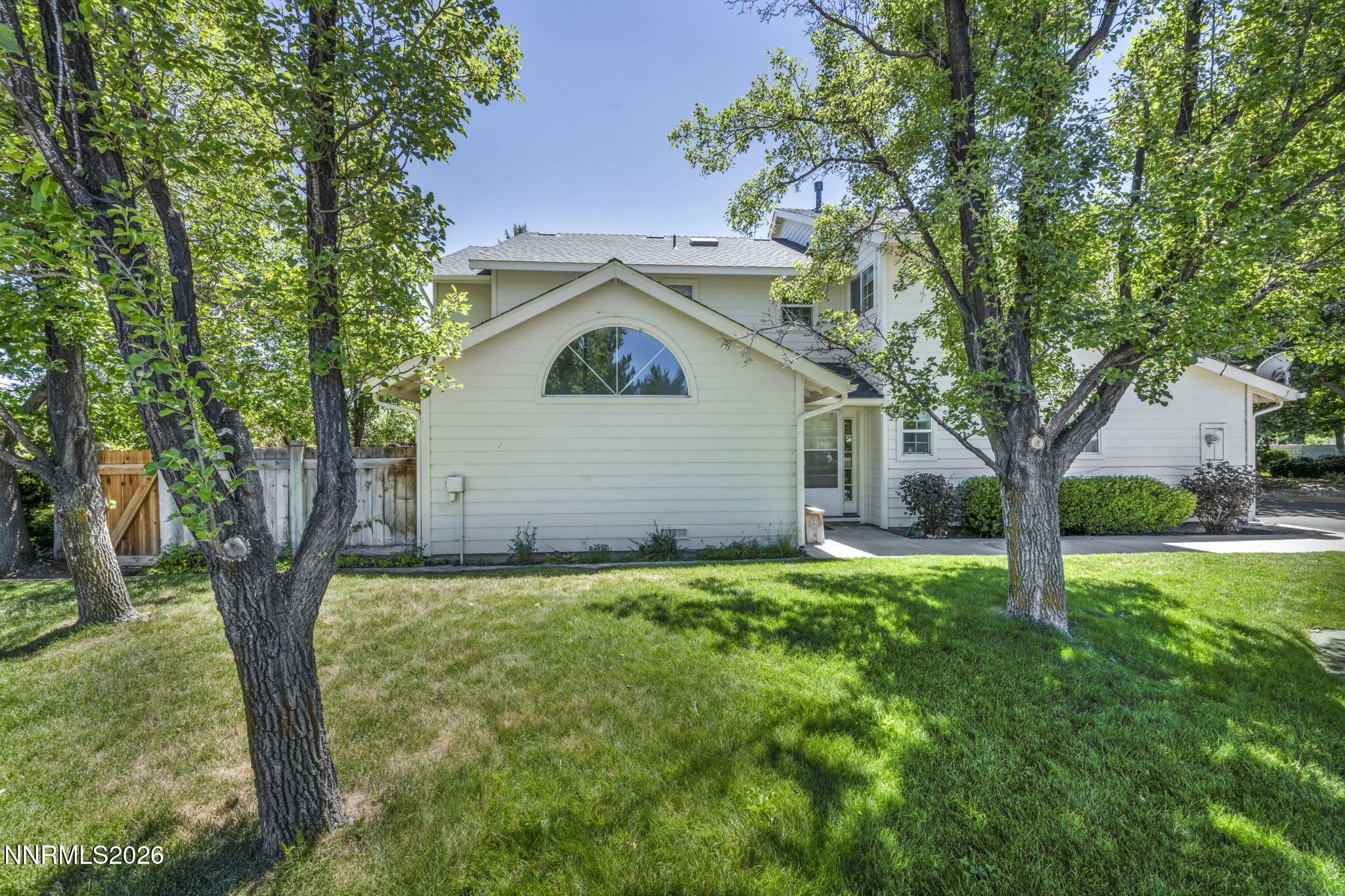 4-web-or-mls-1179-cottonwood-st-15