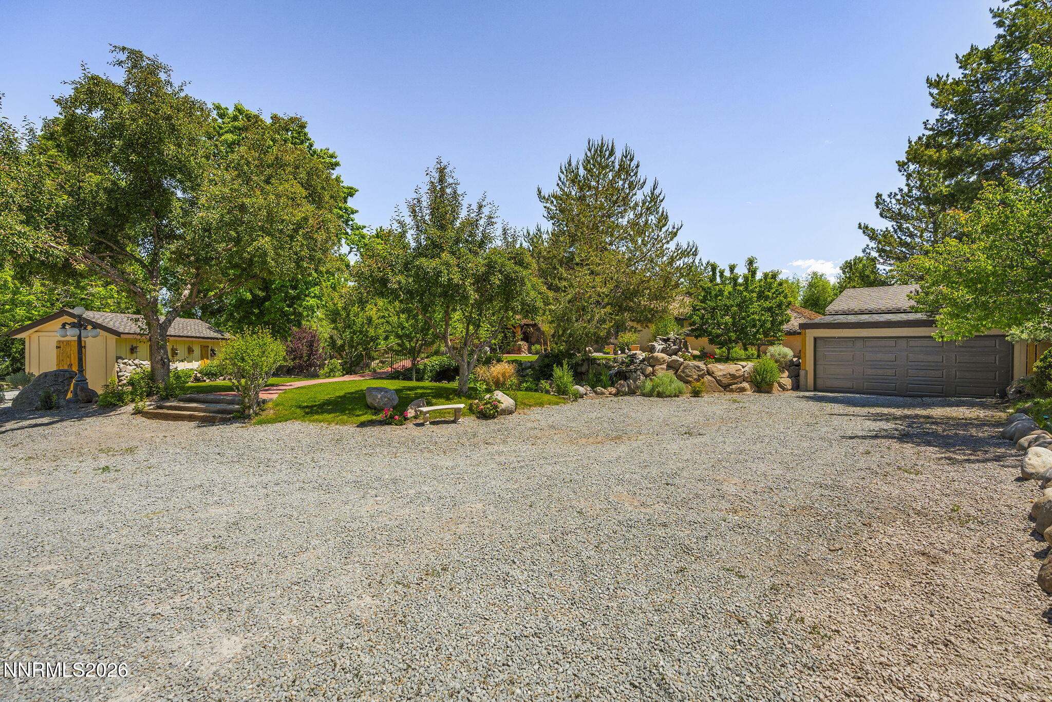 330 Sierra Manor Drive