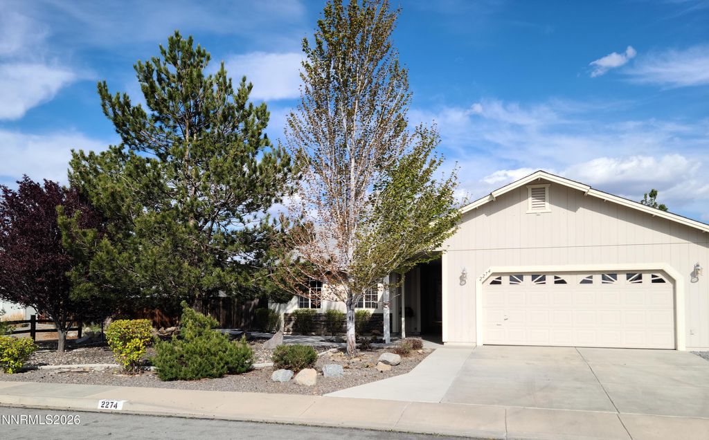Photo of 2274 Soar Drive, Sparks, NV 89441 (MLS # 260005446)