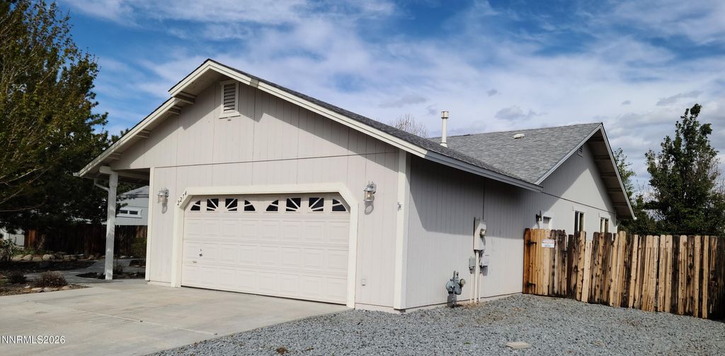 Photo of 2274 Soar Drive, Sparks, NV 89441 (MLS # 260005446)