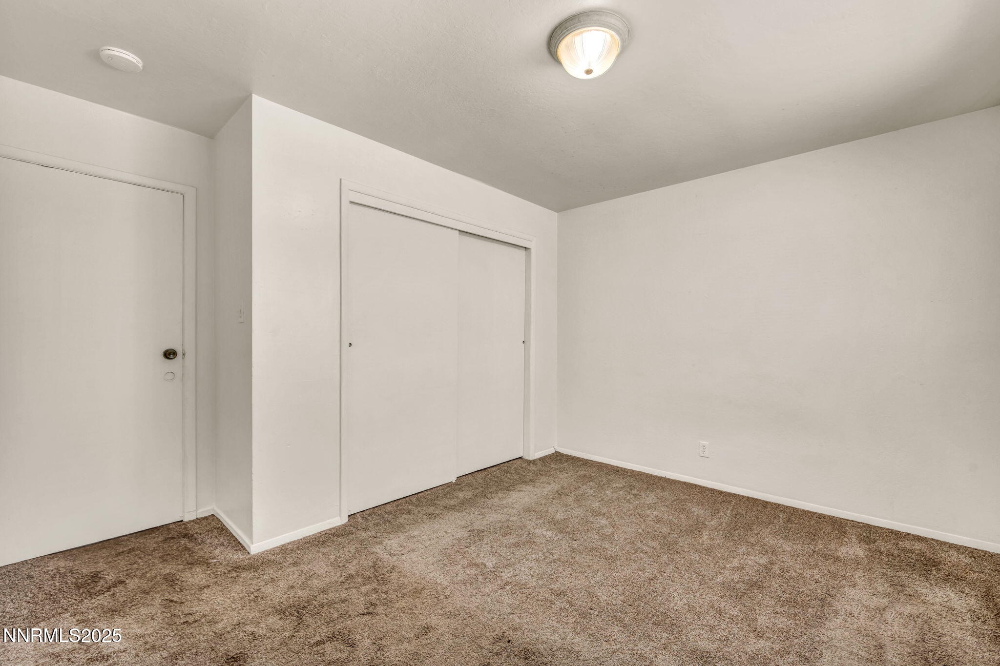 26-web-or-mls-372-maine-st