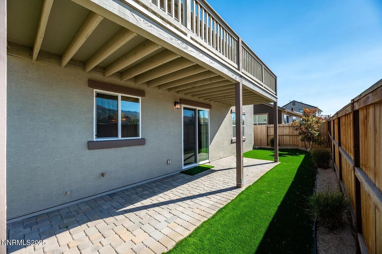 0c2e70d6822008e846f0d2e7a9e0a8aa-uncropp