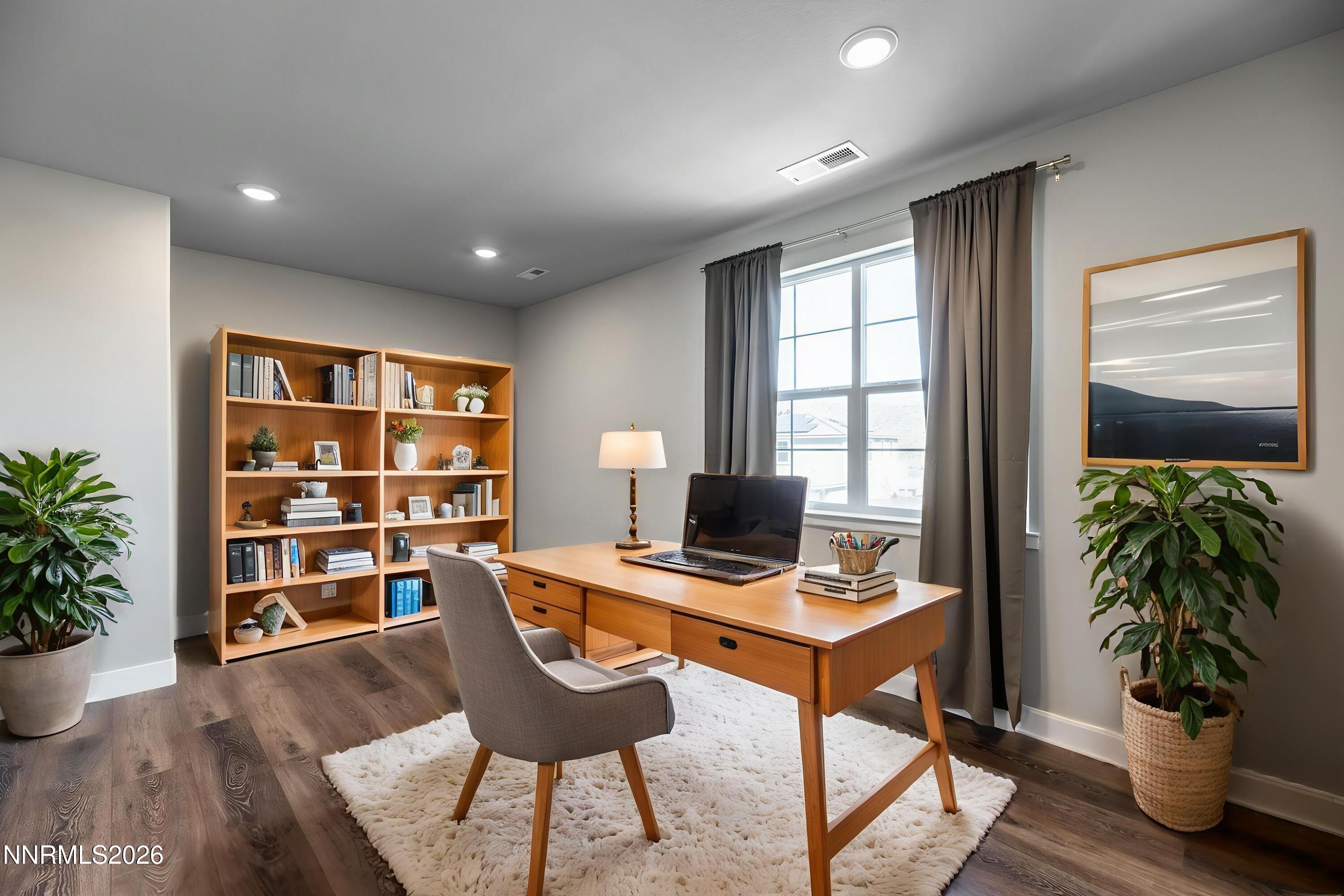 e-(1050-of-75) - Home Office - Scandinav